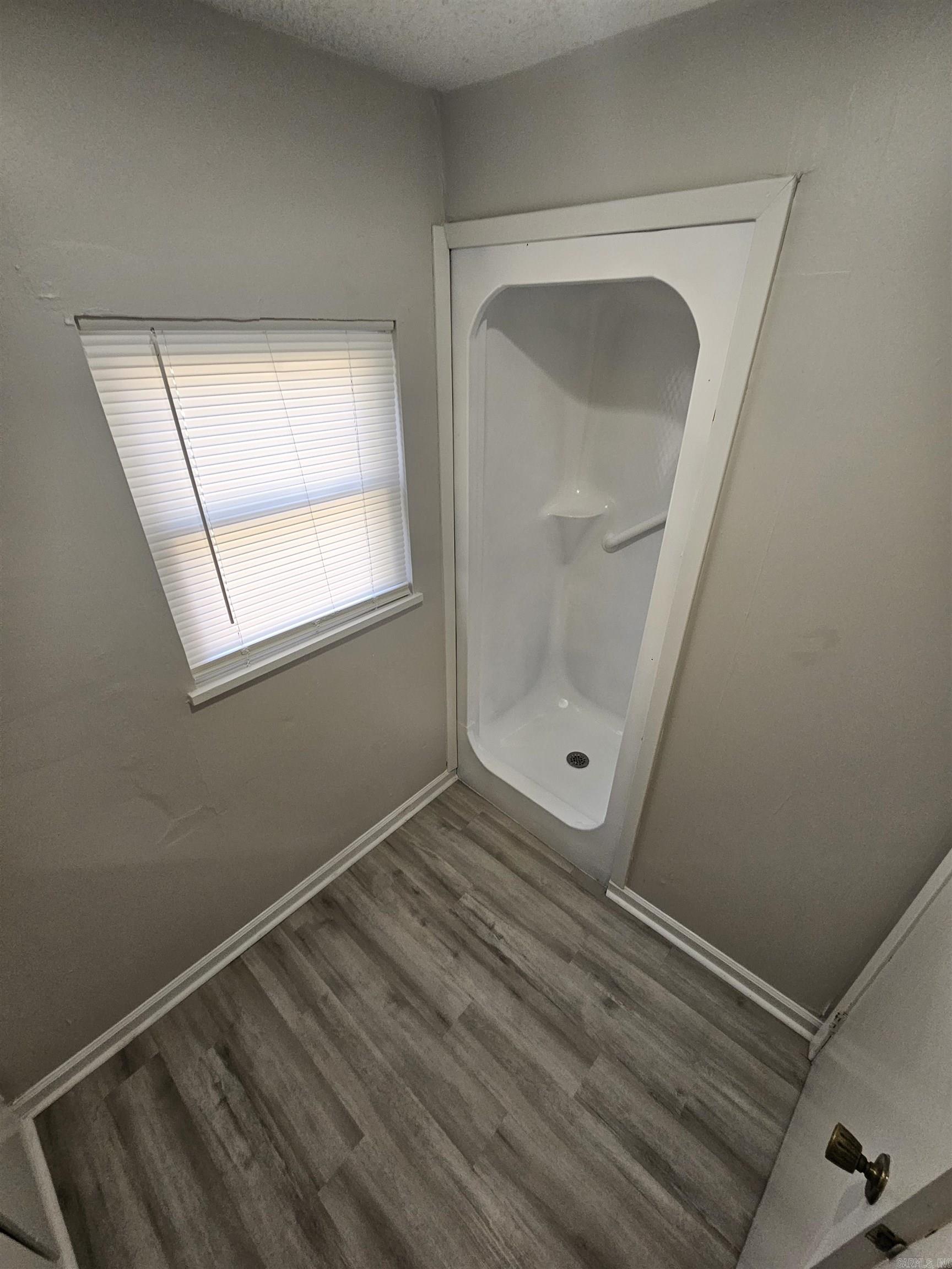 Troutt - Residential Lease