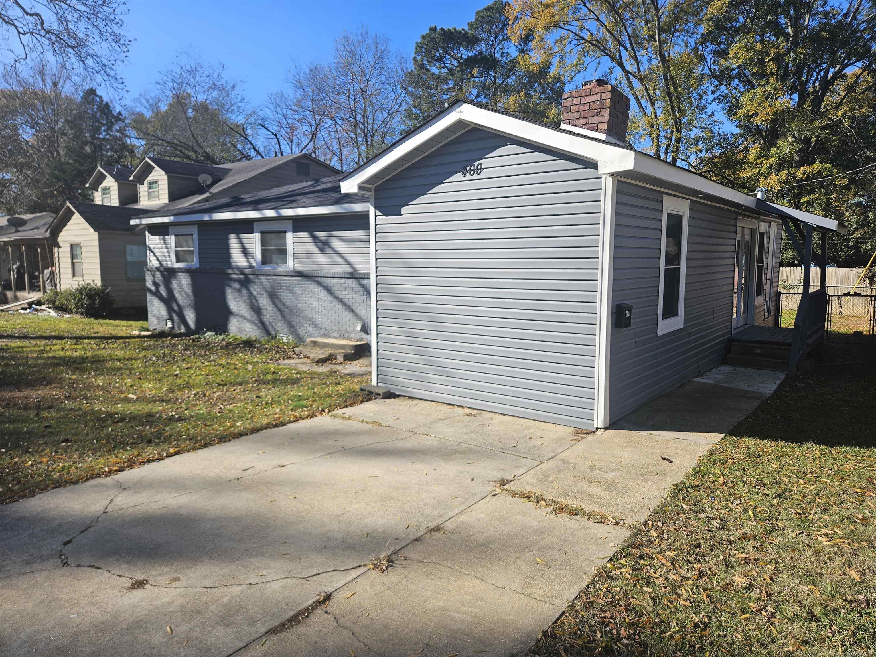 Troutt - Residential Lease