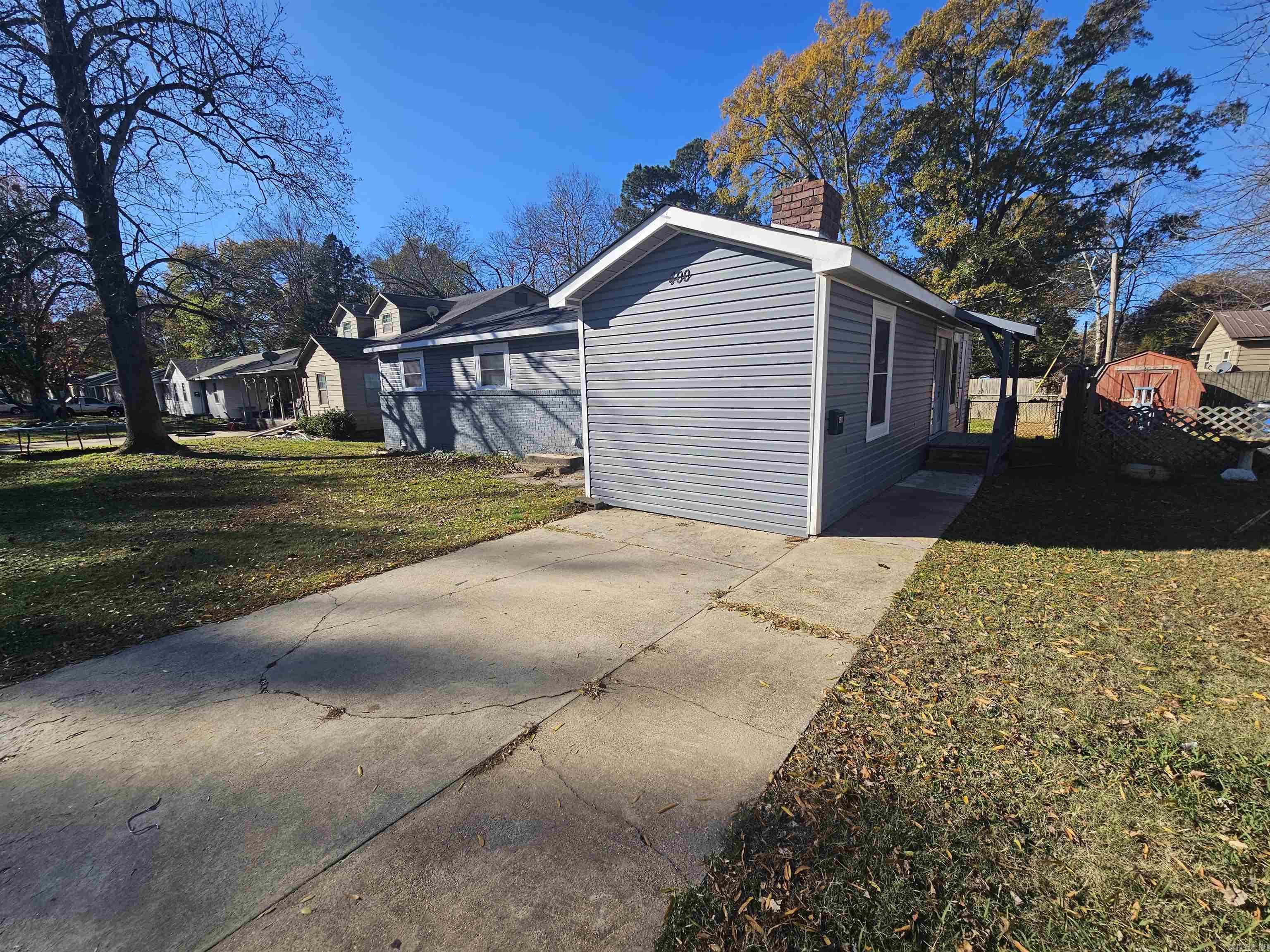 Troutt - Residential Lease