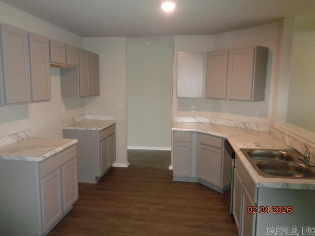 HILLDALE CROSSING - Residential