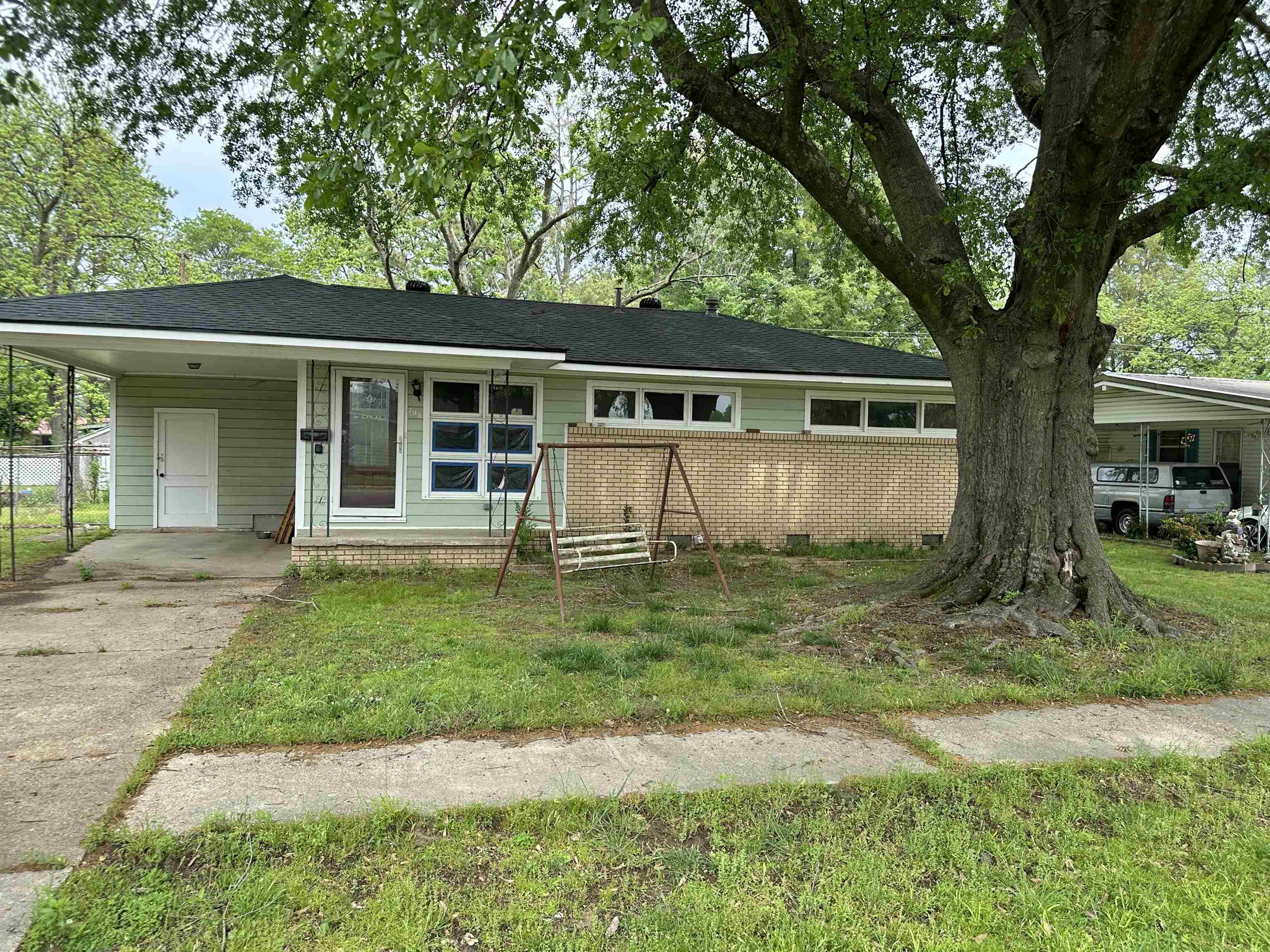 Charming and Cozy 3-Bedroom Home! Step inside this warm and inviting newly remodeled 3-bedroom, 1-bathroom home. You’ll love the brand-new kitchen featuring beautiful granite countertops and new cabinets, perfect for everyday living and gathering with family. Recent upgrades like a new roof and new water heater add extra peace of mind. This move-in ready home is full of comfort and charm — come see it for yourself! Call today to schedule your private showing!