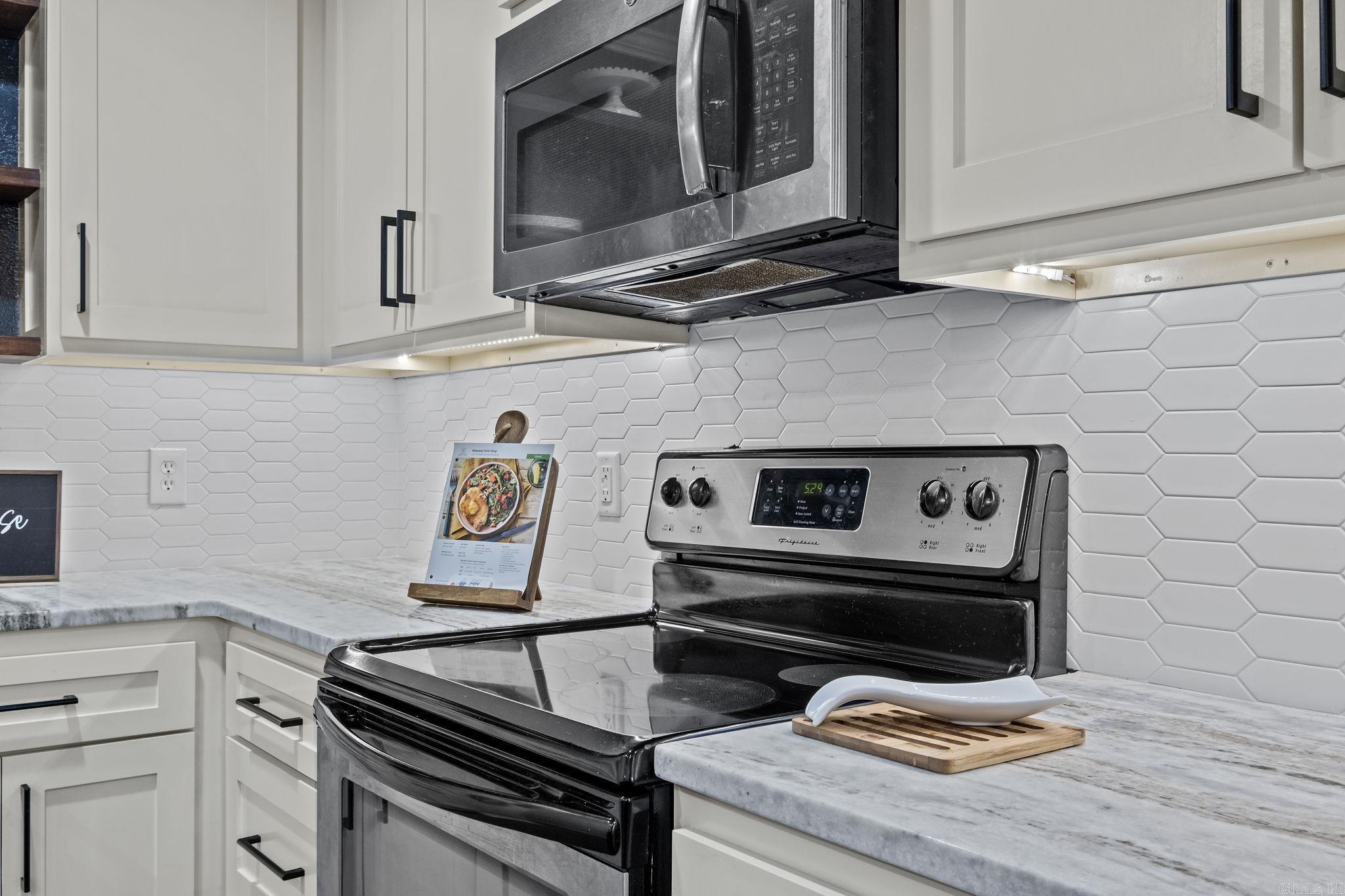 MAGNESS CREEK SUBDIVISION - Residential