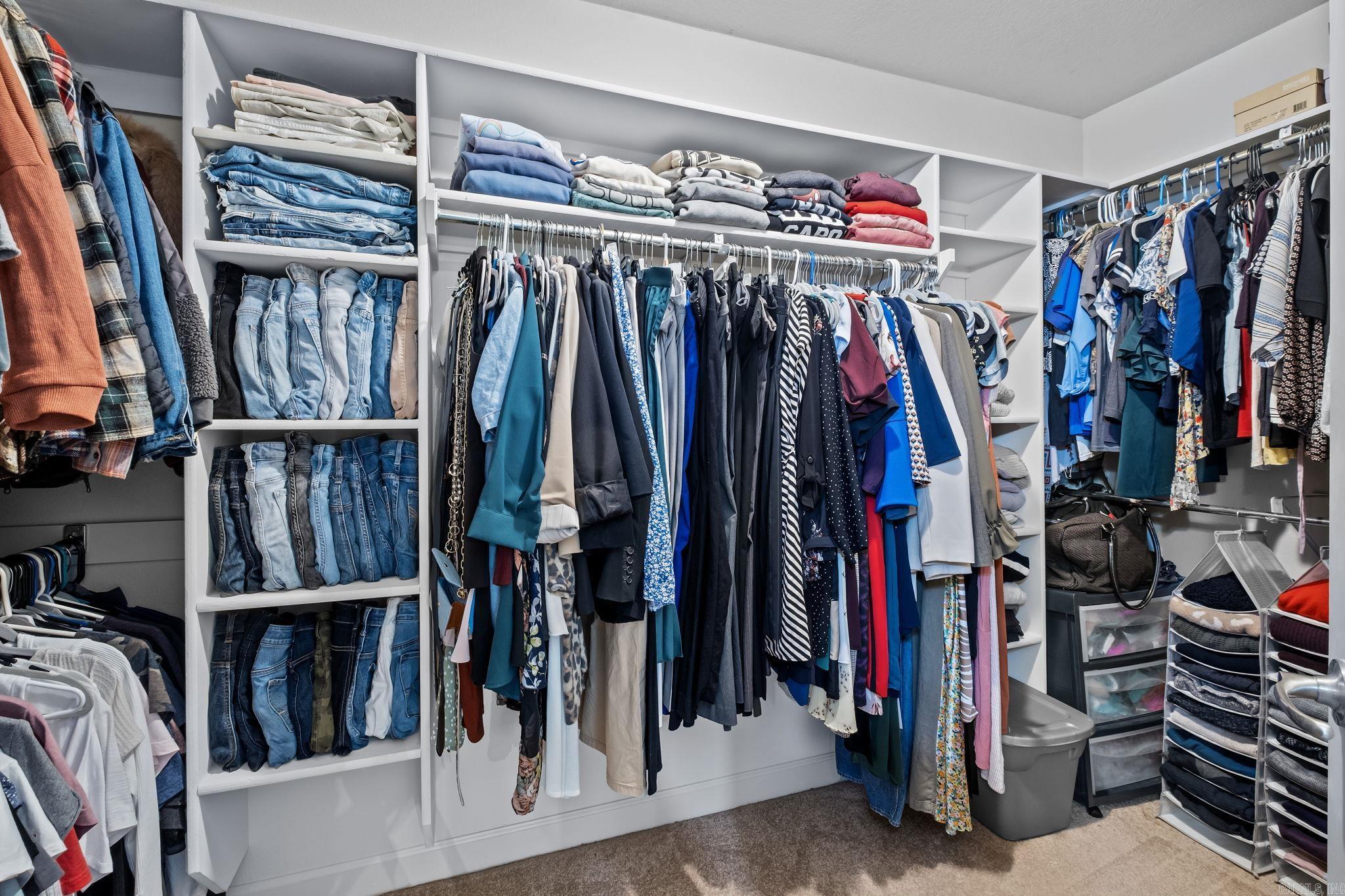 MAGNESS CREEK SUBDIVISION - Residential