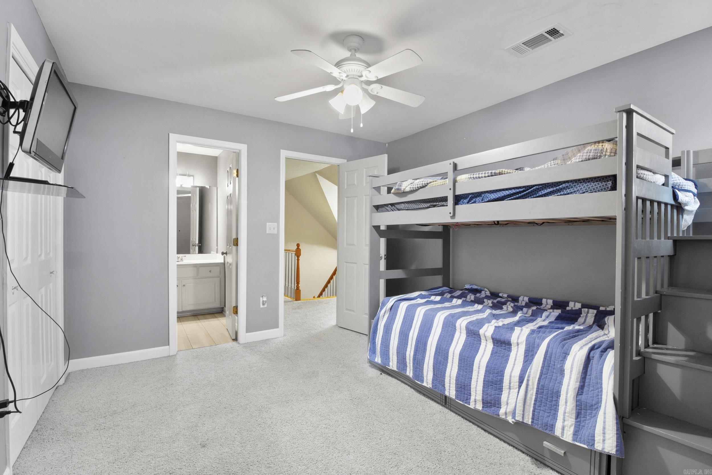 NORTH HILLS ESTATES - Residential