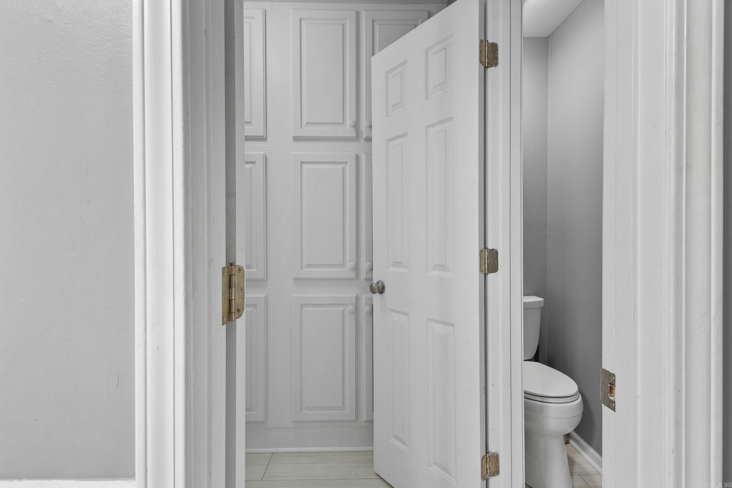 NORTH HILLS ESTATES - Residential