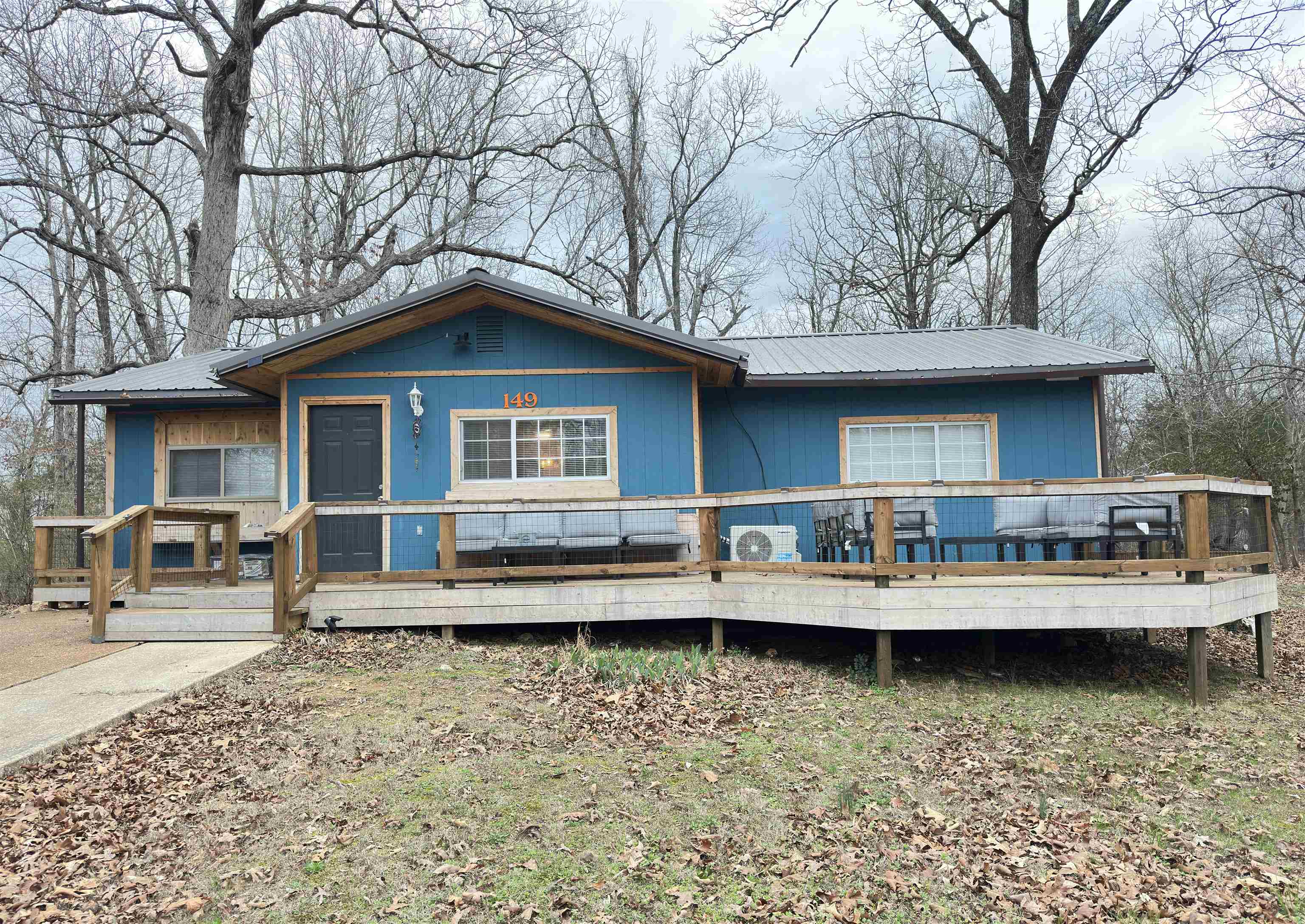 Eighth - Residential