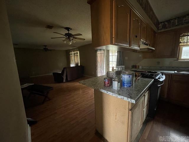 Springhill Manor - Residential