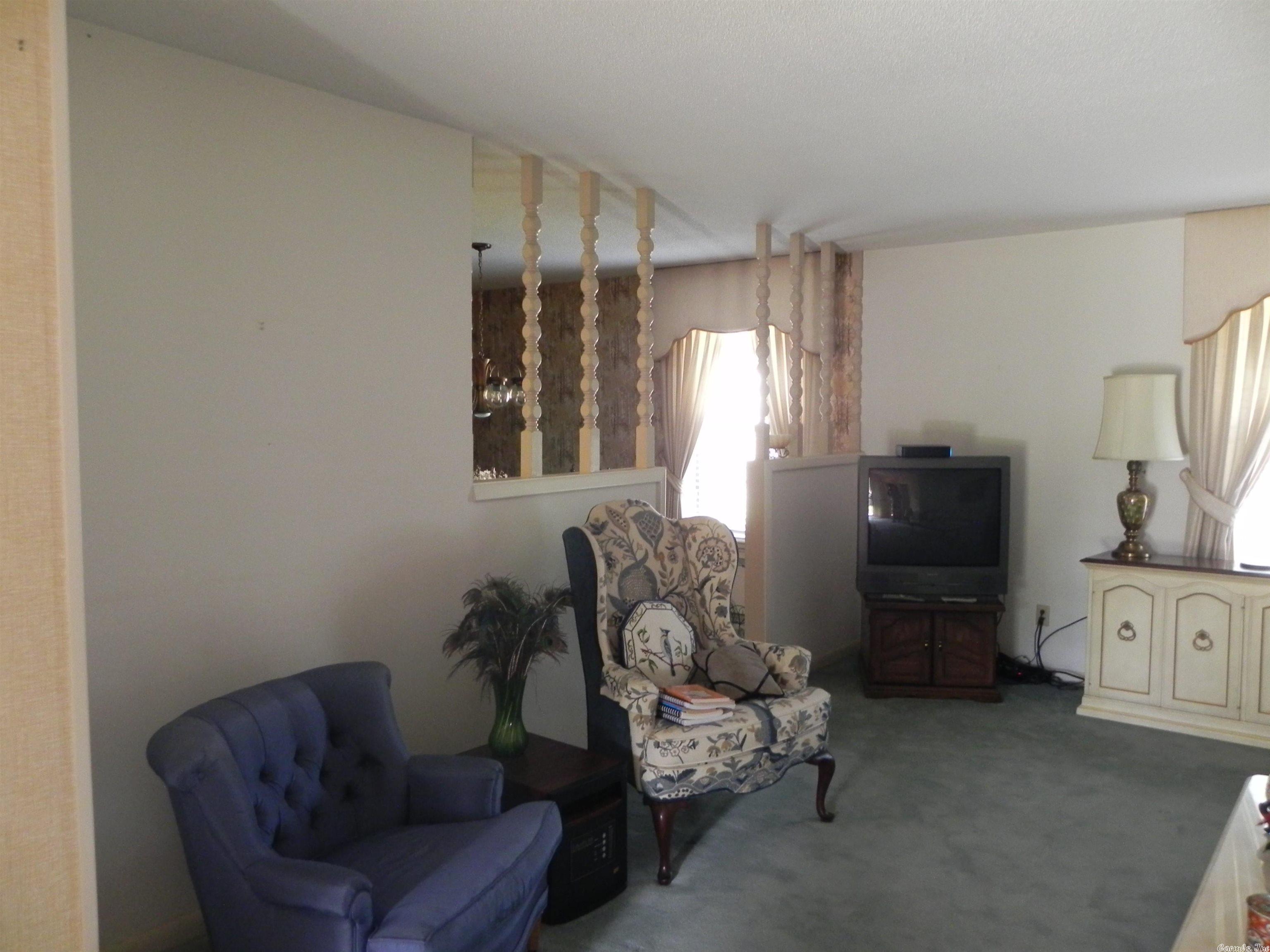 FOXWOOD J - Residential