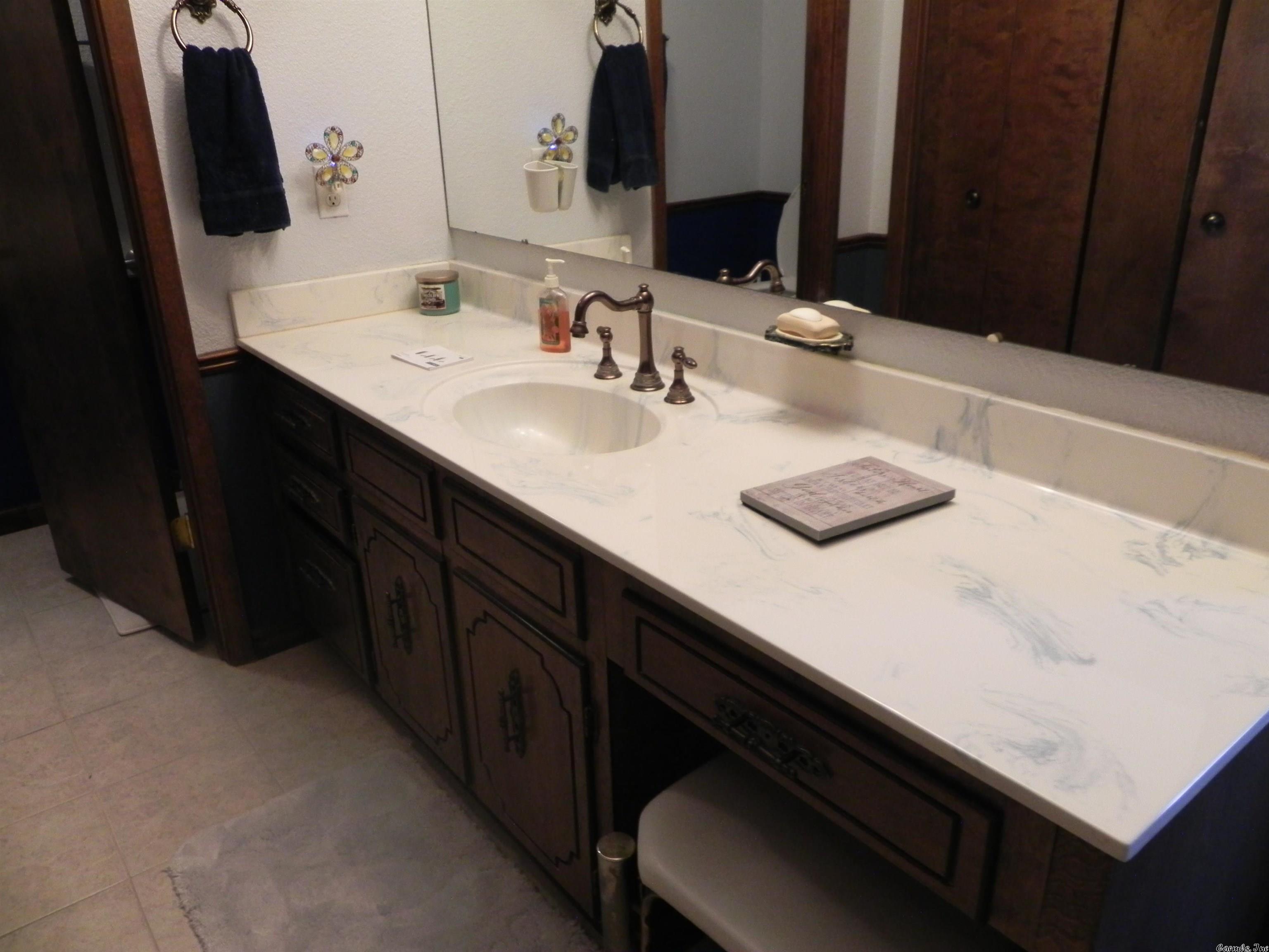 FOXWOOD J - Residential