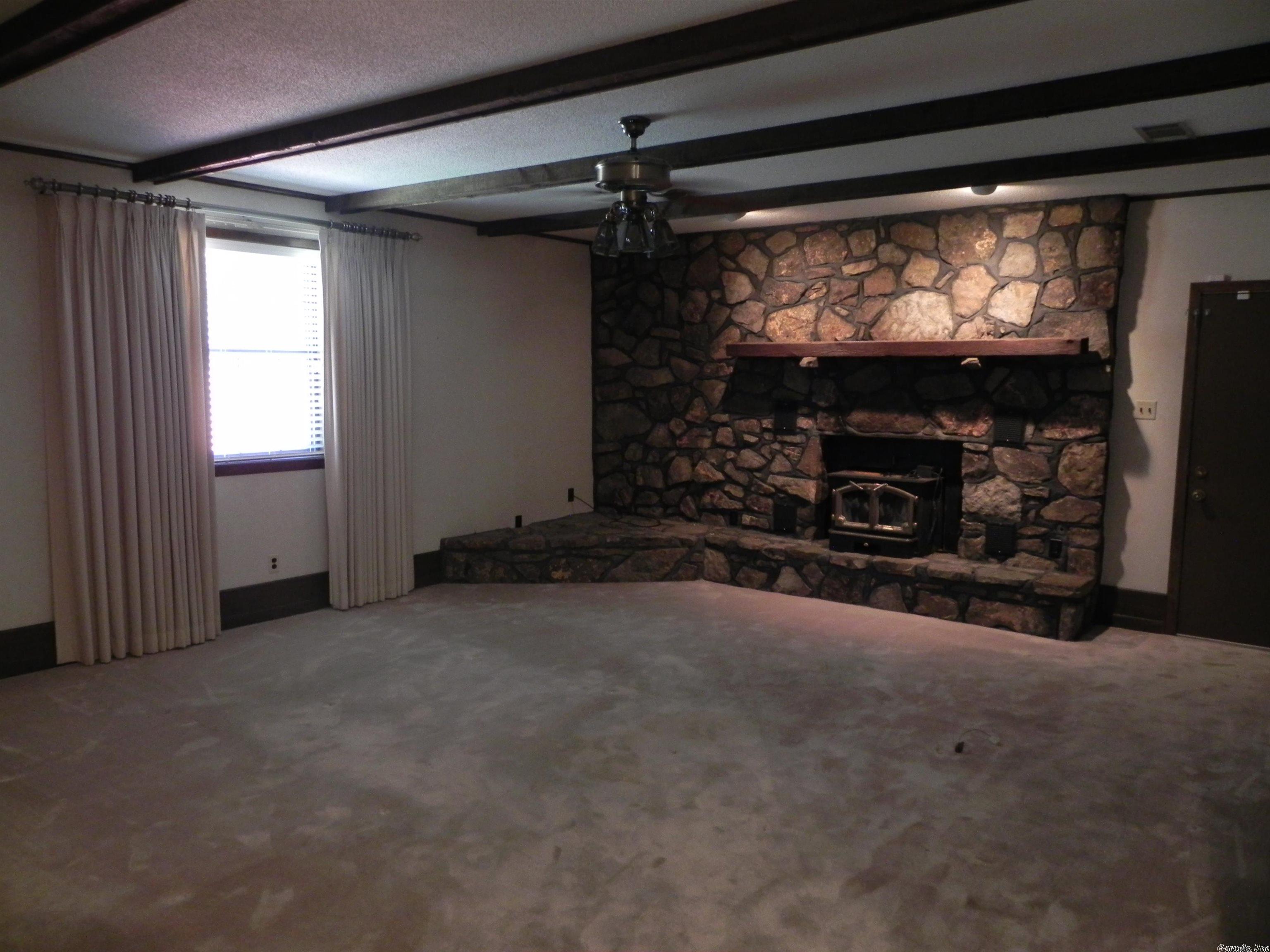 FOXWOOD J - Residential