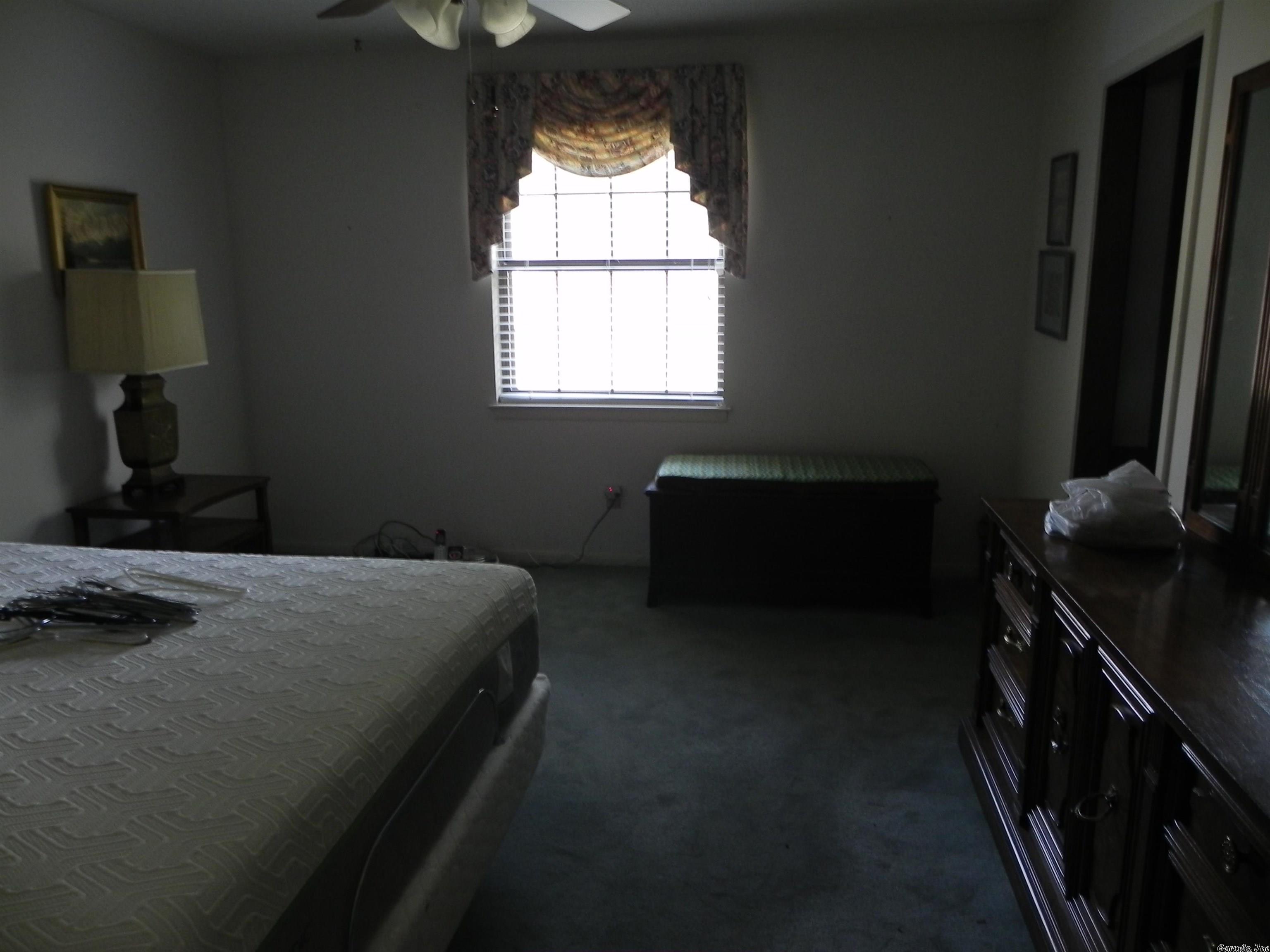 FOXWOOD J - Residential