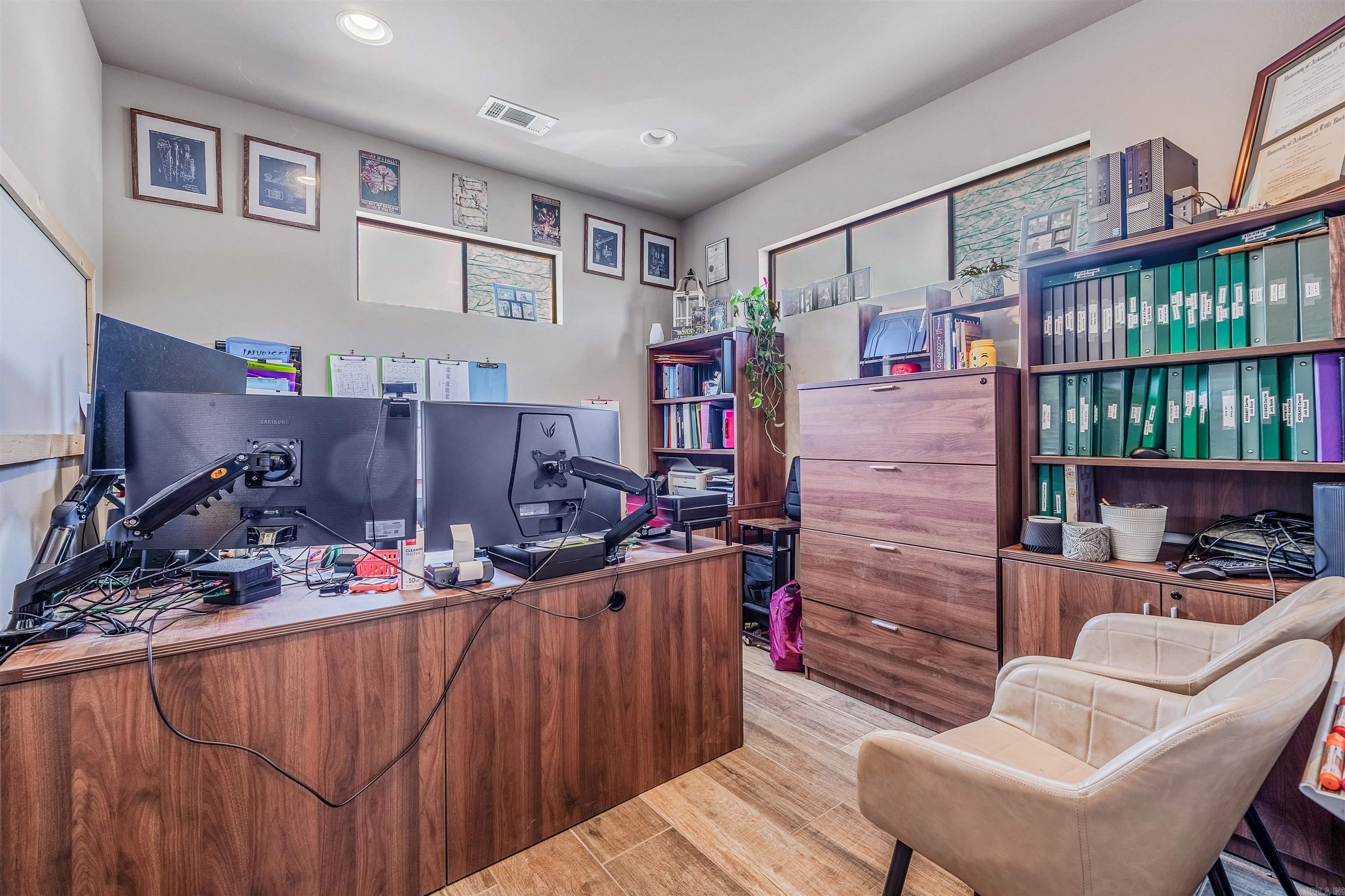 Metropolitan Commercial Estate - Commercial Sale