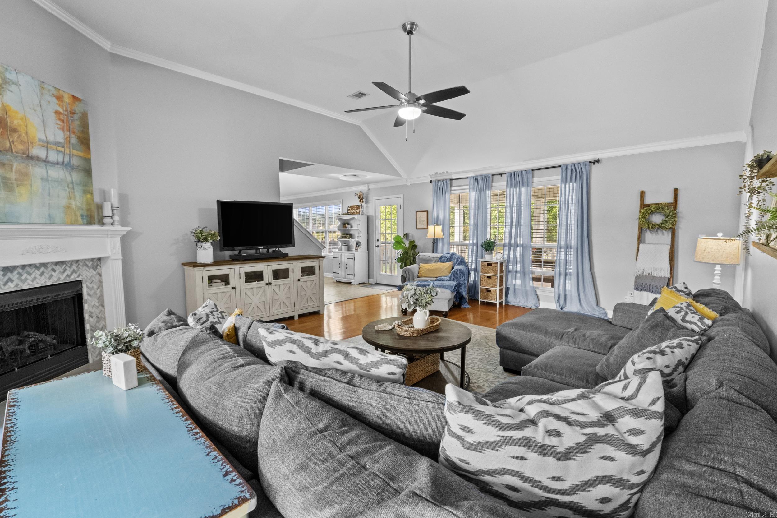 MAGNESS CREEK NORTH - Residential