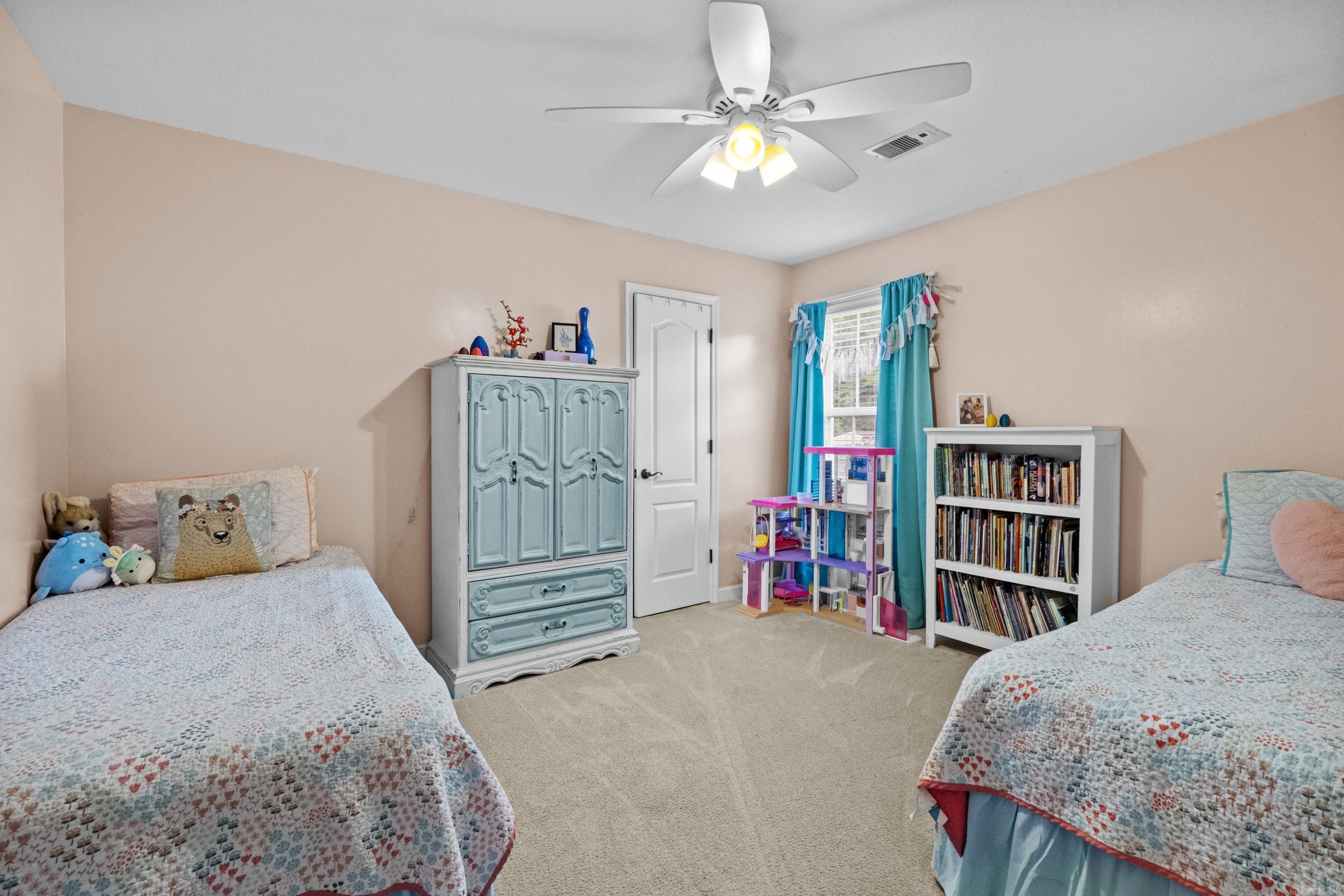 MAGNESS CREEK NORTH - Residential