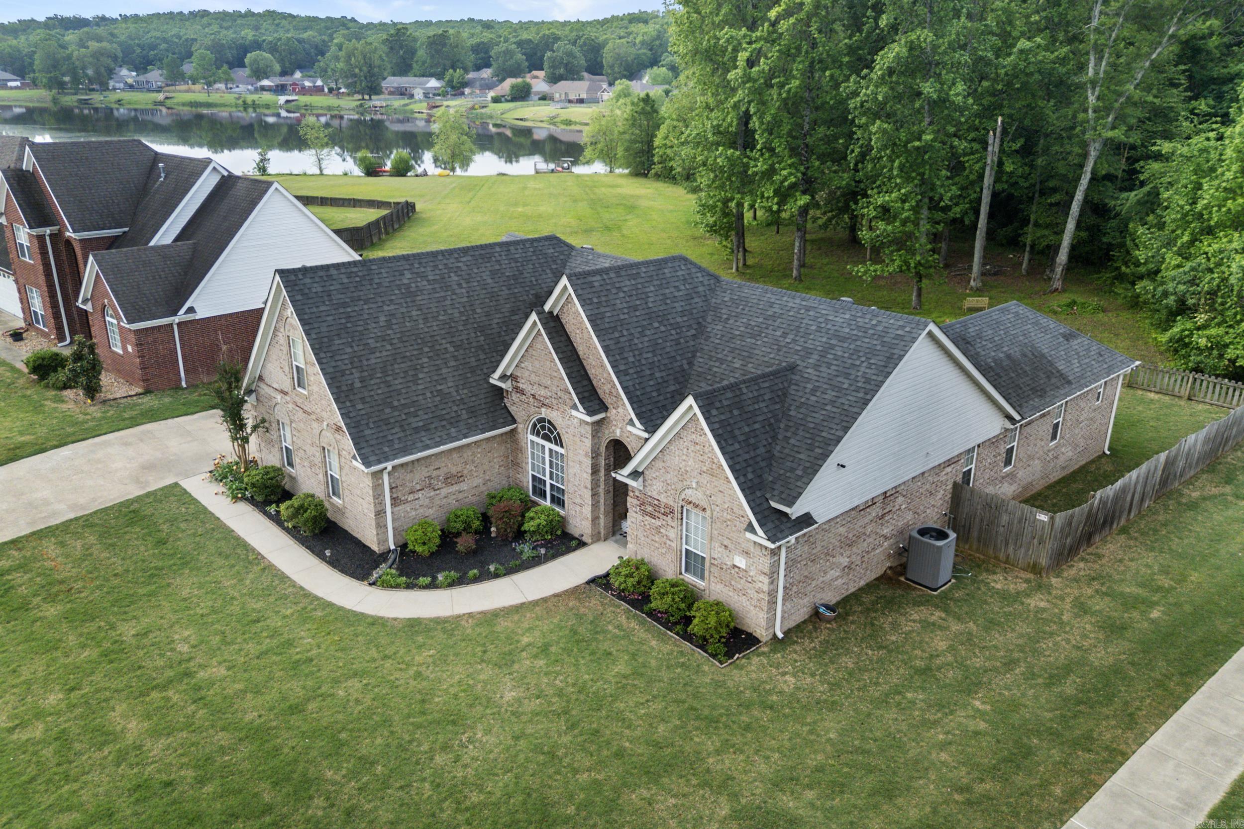 MAGNESS CREEK NORTH - Residential