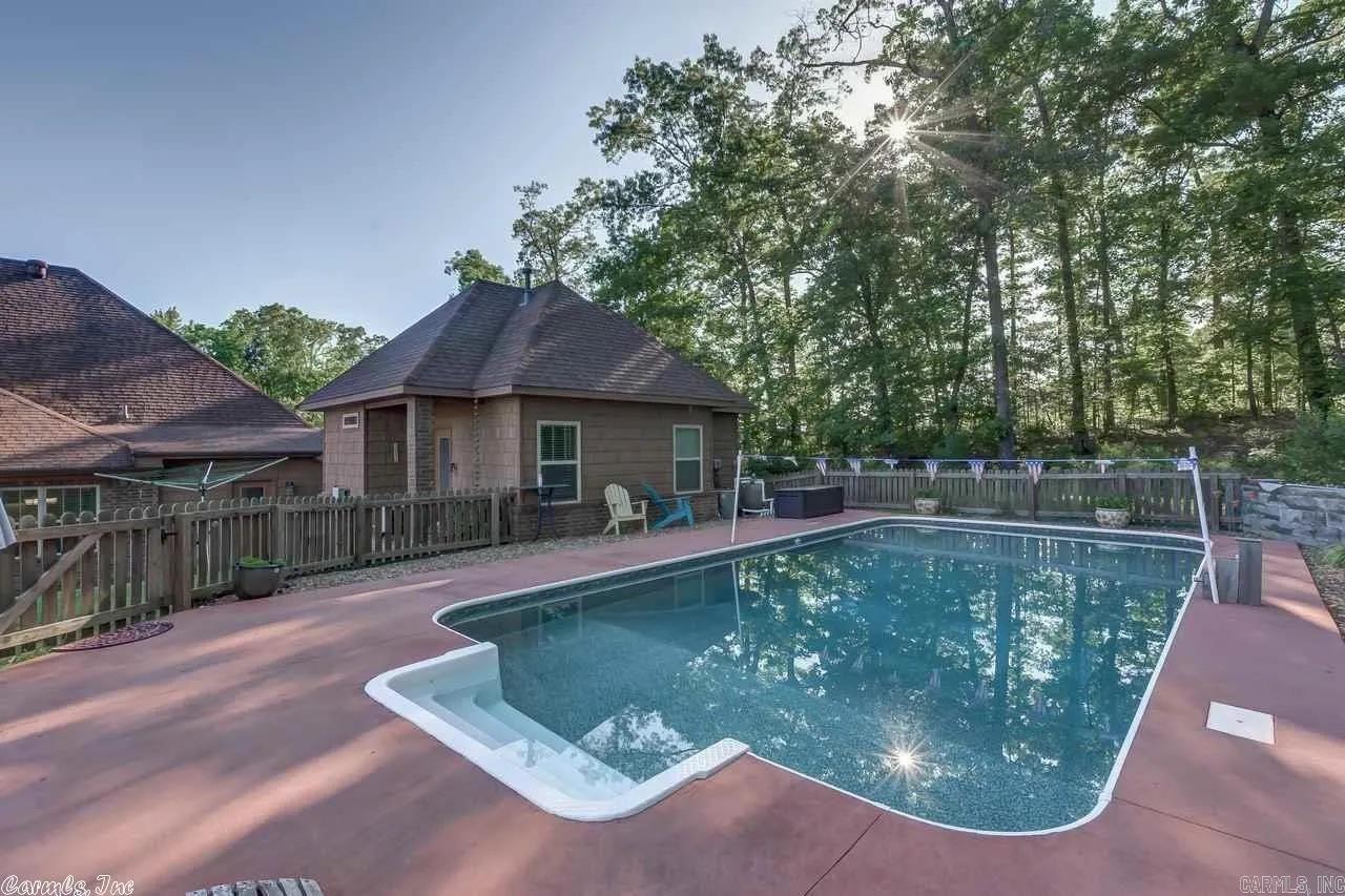 THE WOODLANDS - Residential