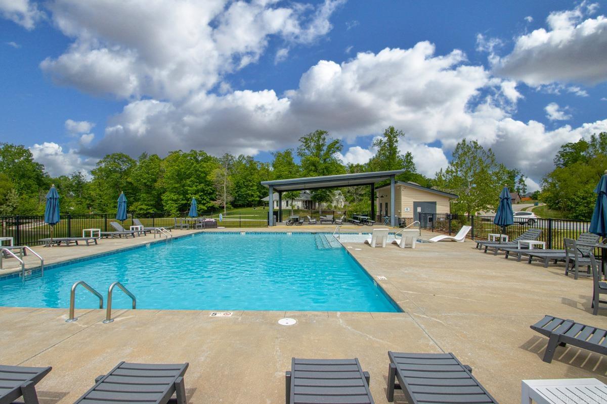 THE WOODLANDS - Residential