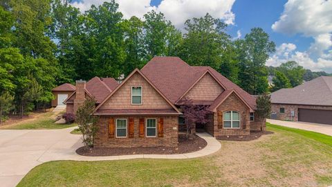Photo of 1002 Nature Way, Benton, AR 72019 (MLS # 26016320)