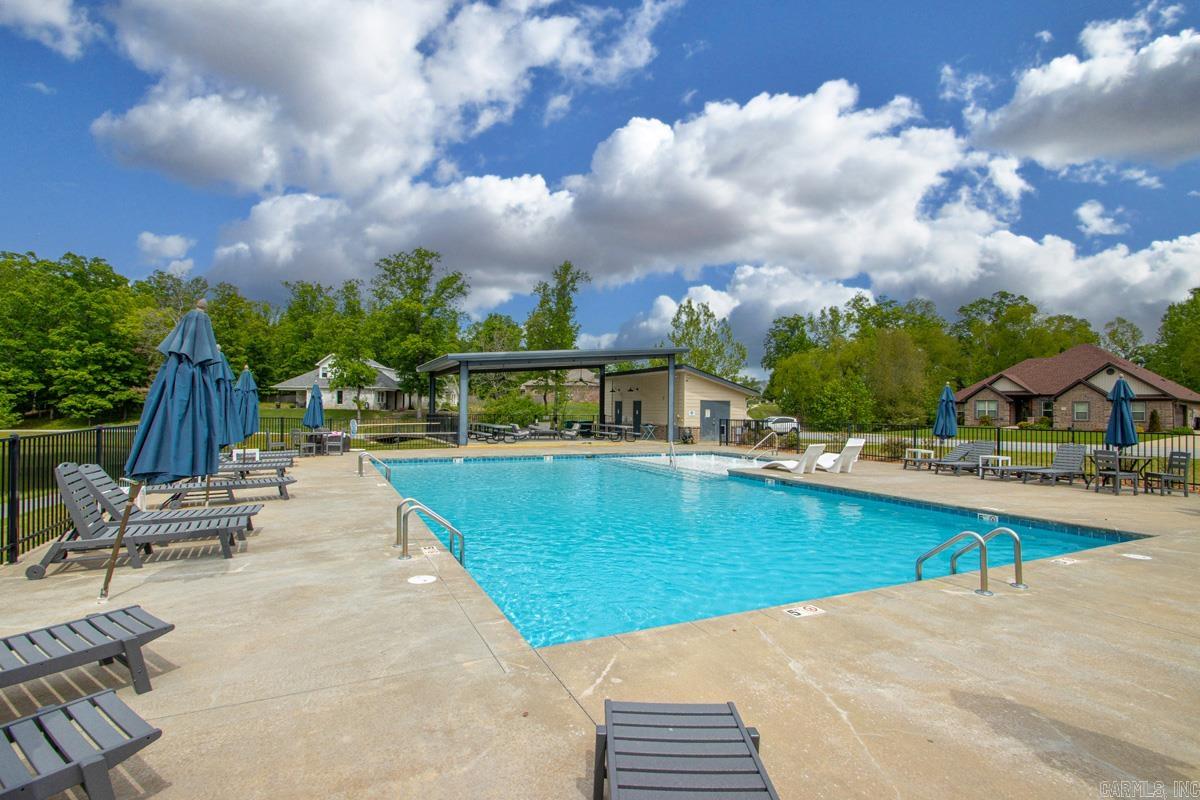 THE WOODLANDS - Residential