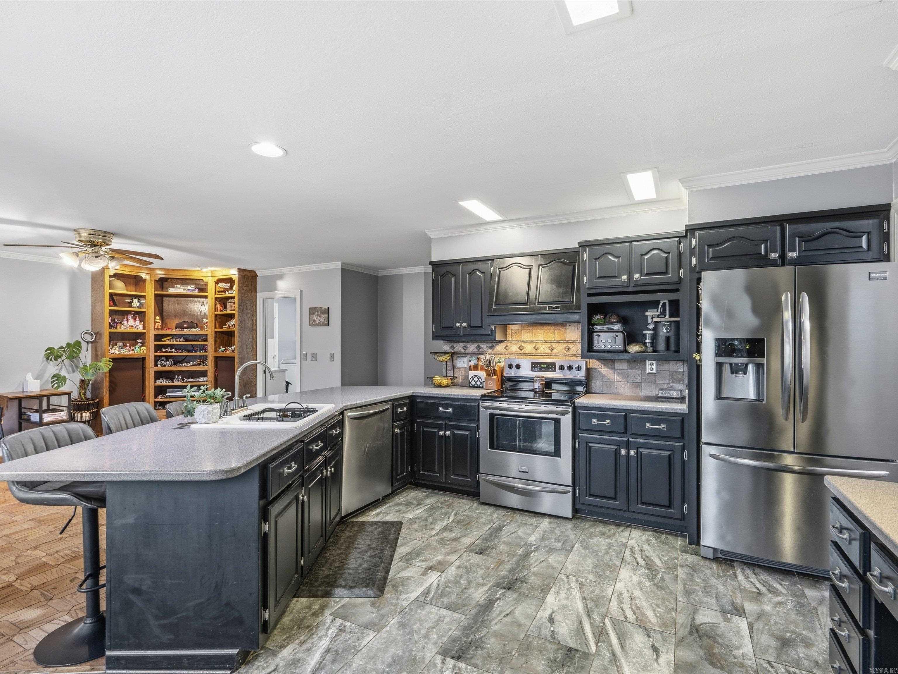 PARK RIDGE ESTATE - Residential