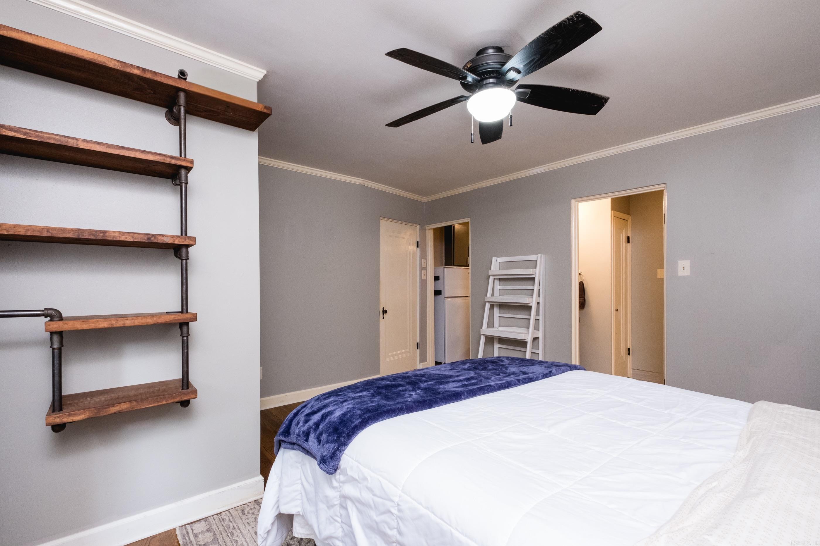 KAVANAUGH PLACE COND - Residential