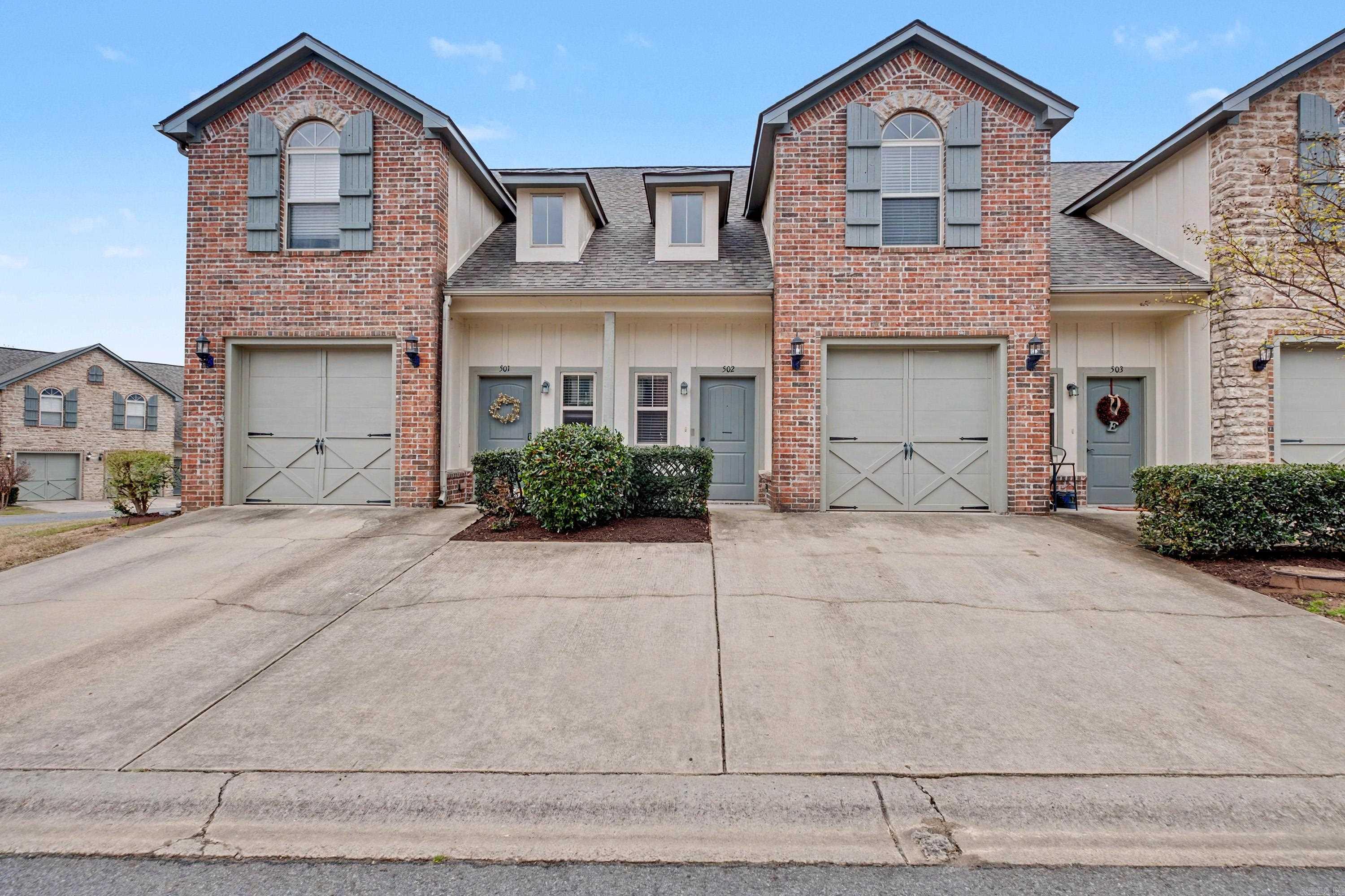 THE VILLAS - Residential