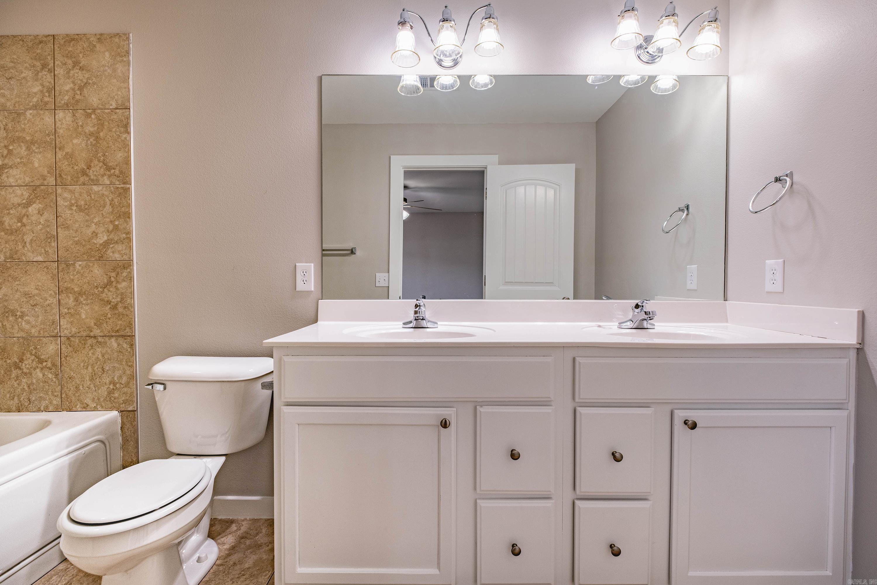 THE VILLAS - Residential