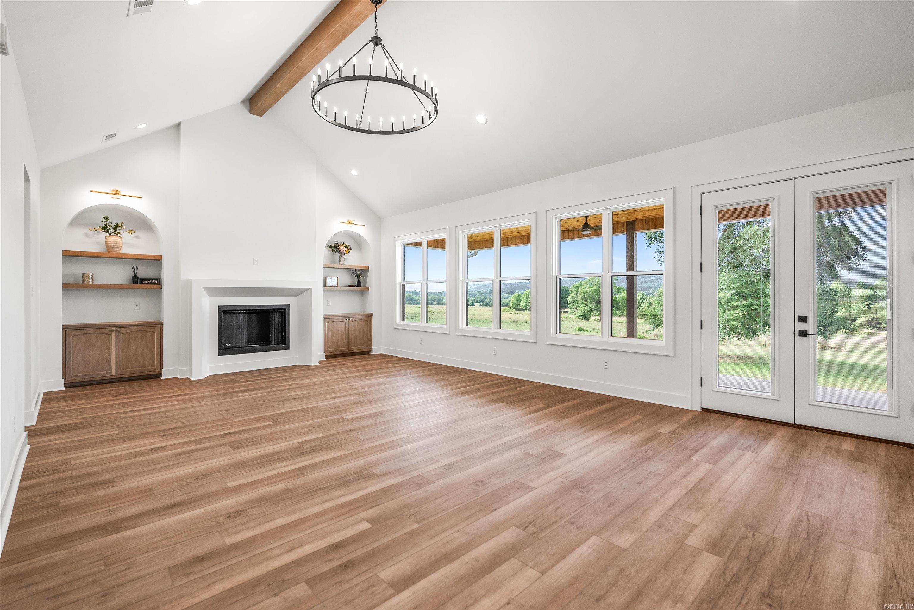 REYNOLDS RIDGE - Residential