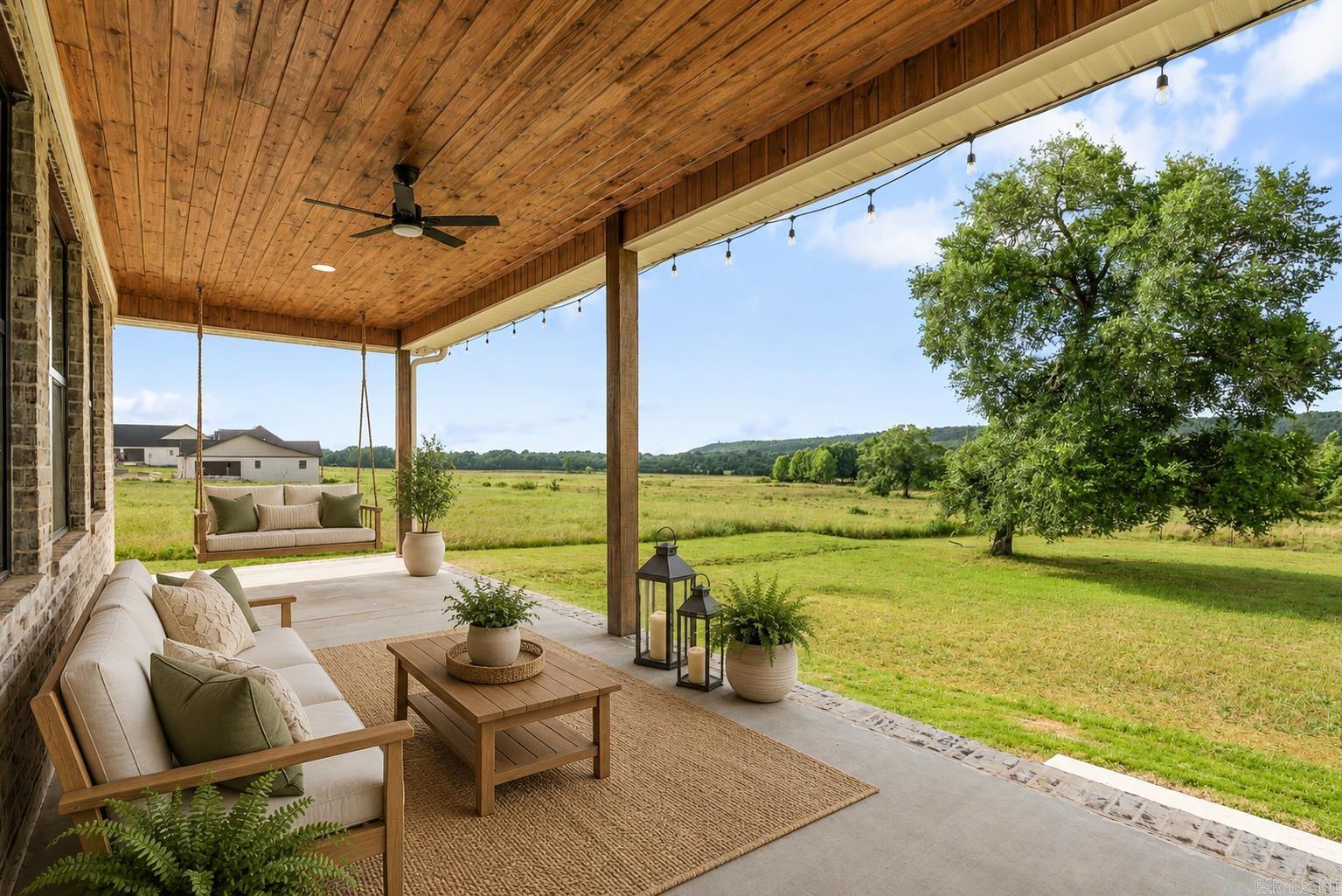 REYNOLDS RIDGE - Residential