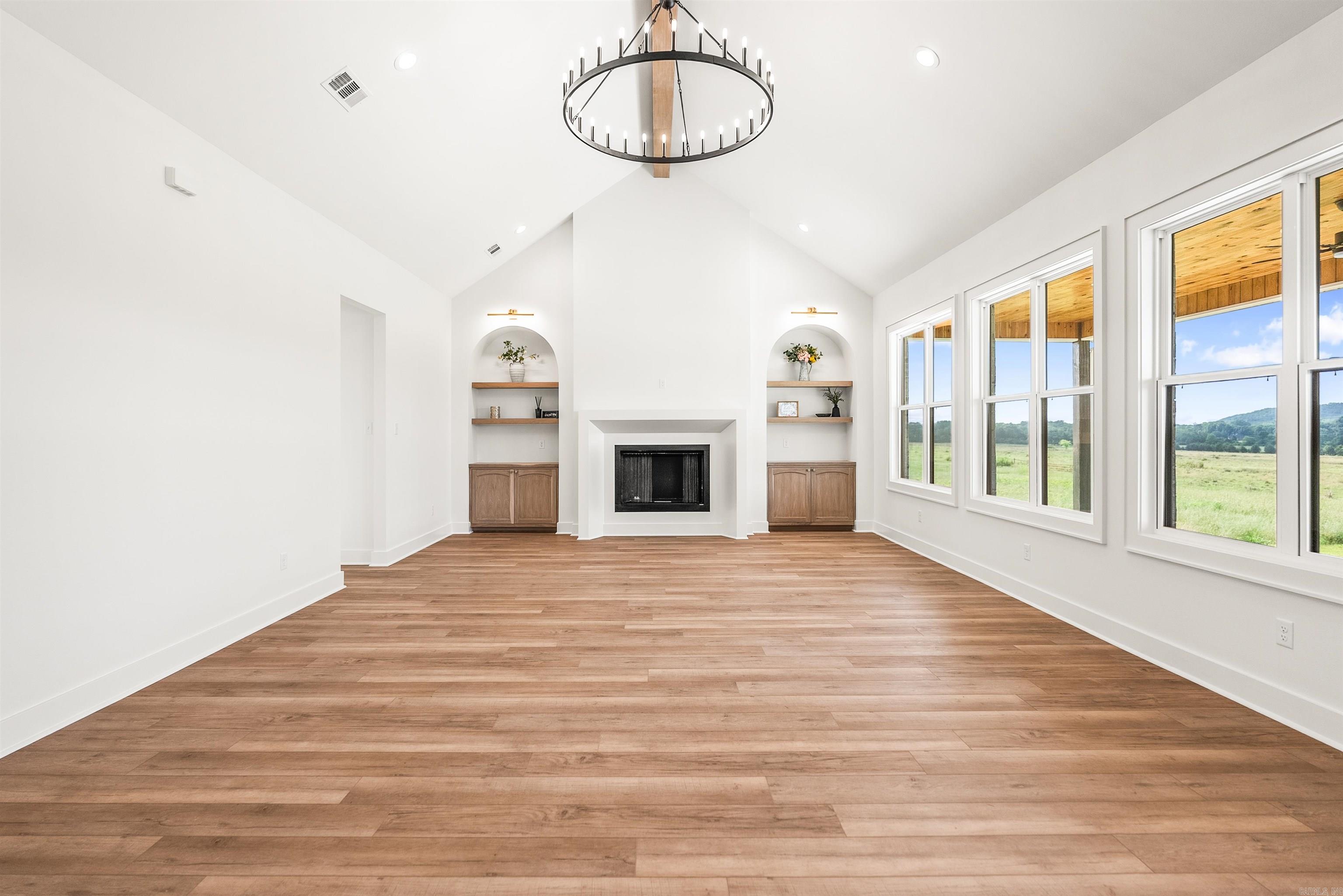 REYNOLDS RIDGE - Residential