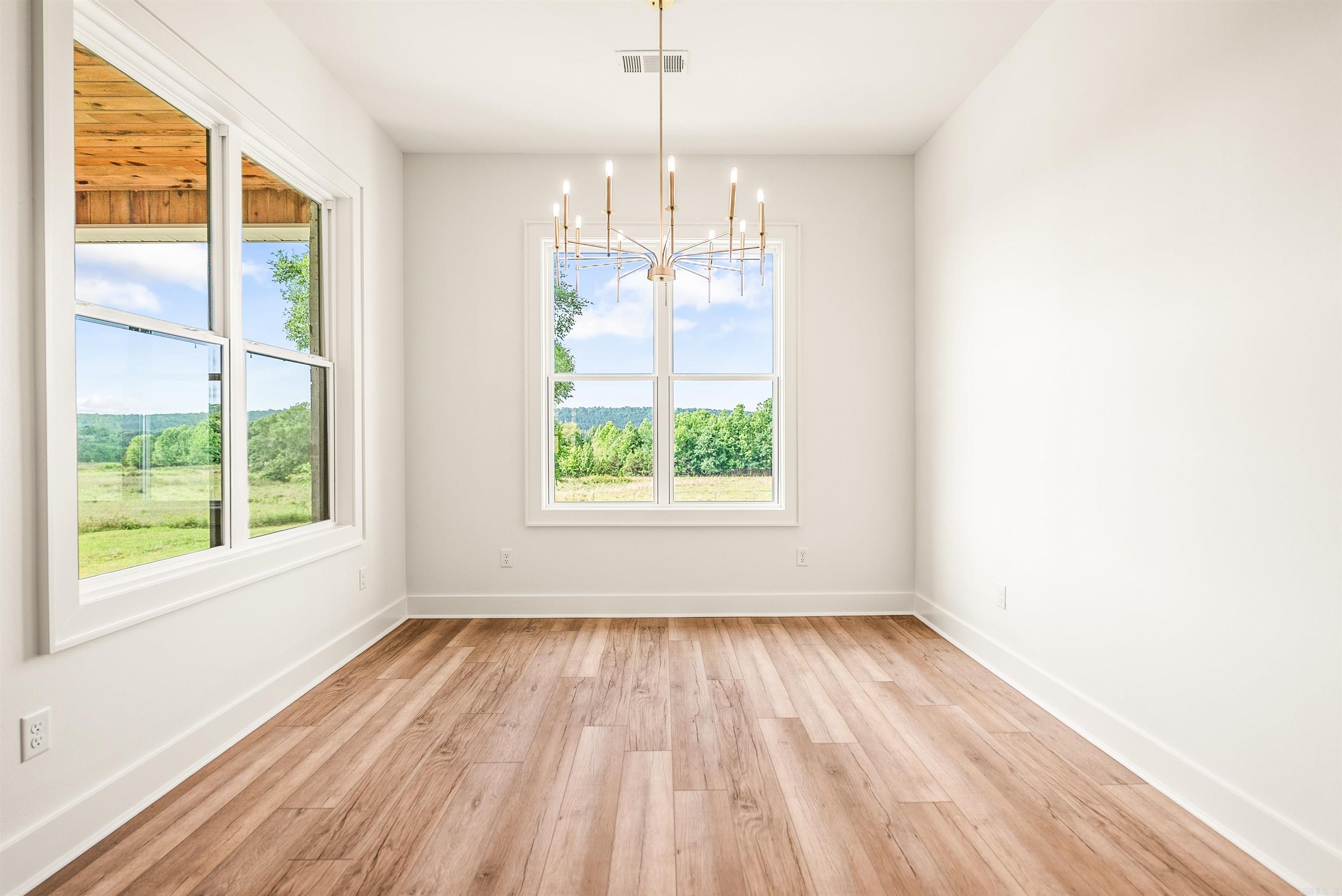 REYNOLDS RIDGE - Residential