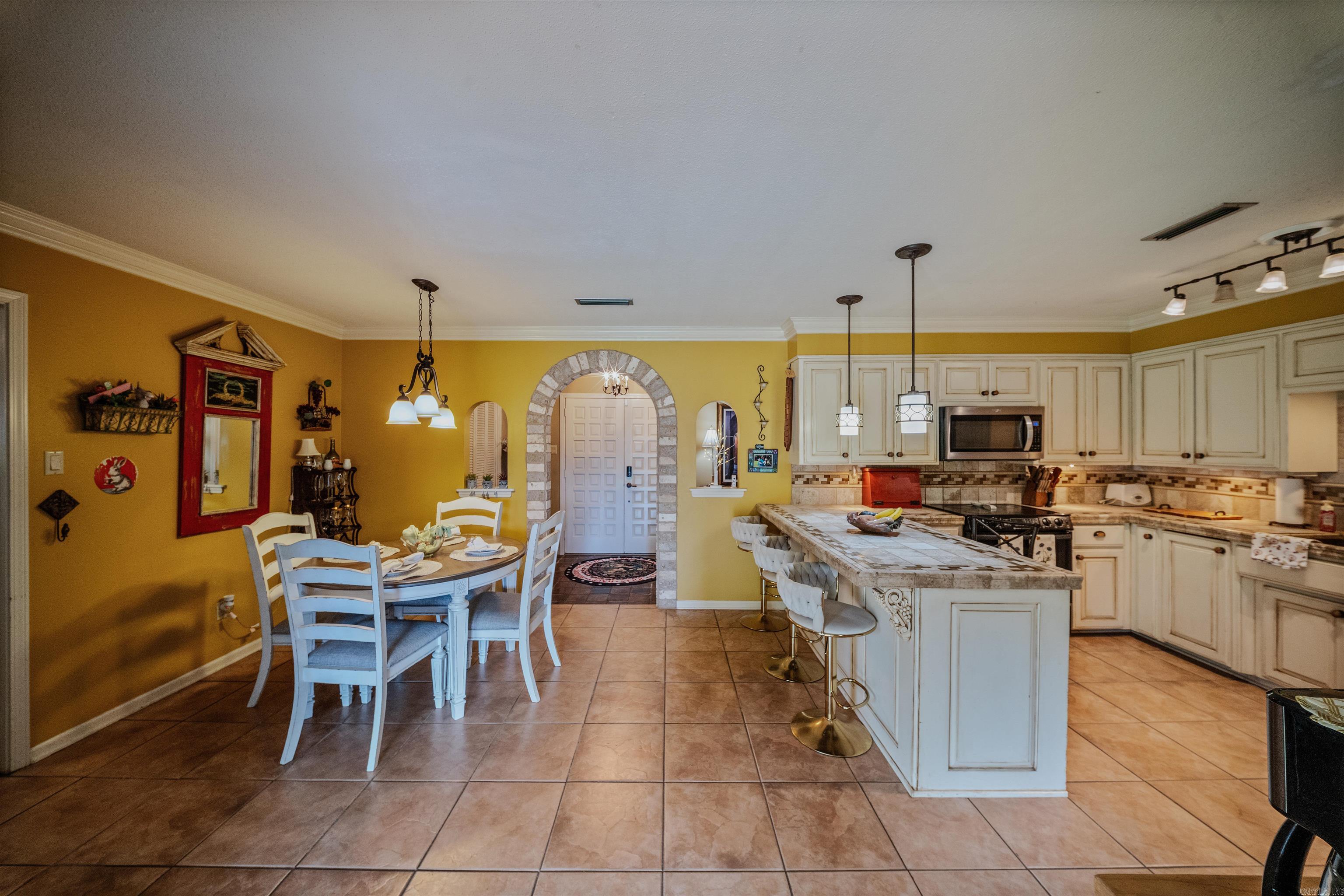 Shangri-La Heights - Residential