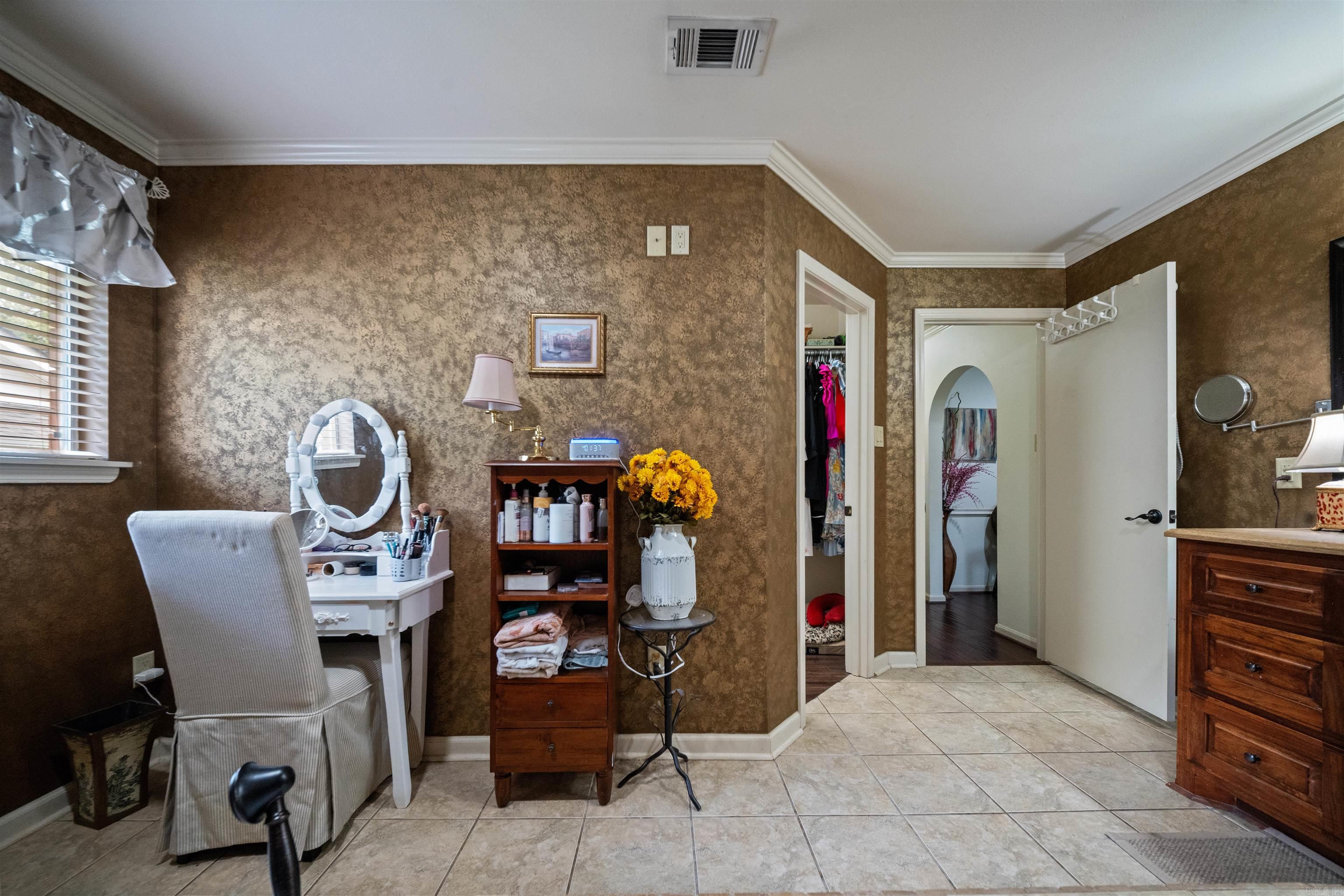 Shangri-La Heights - Residential