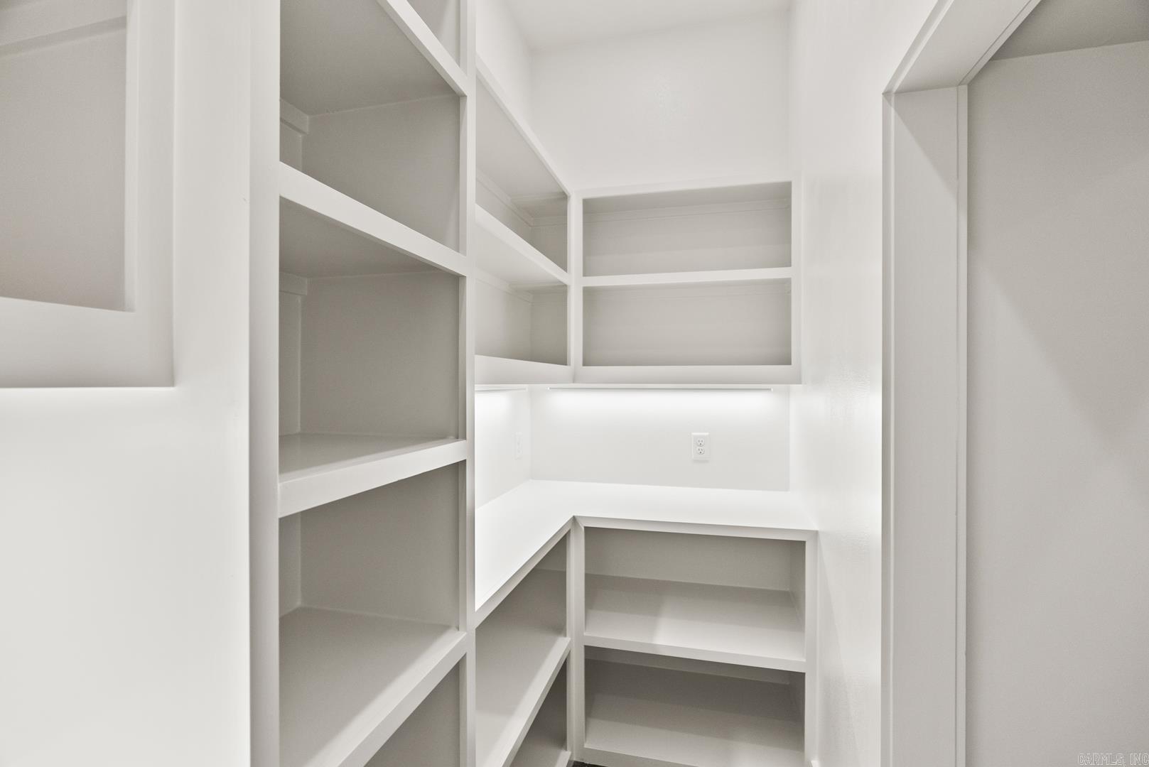 COYOTE RIDGE - Residential