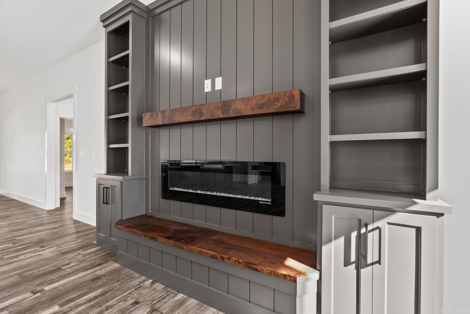 COYOTE RIDGE - Residential