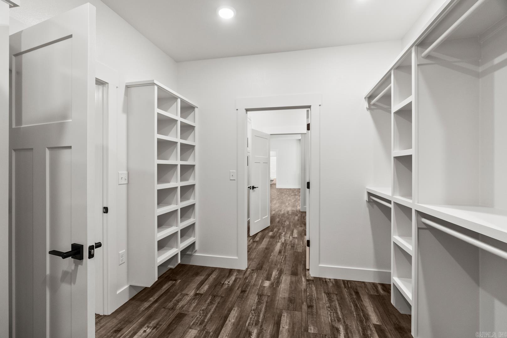 COYOTE RIDGE - Residential