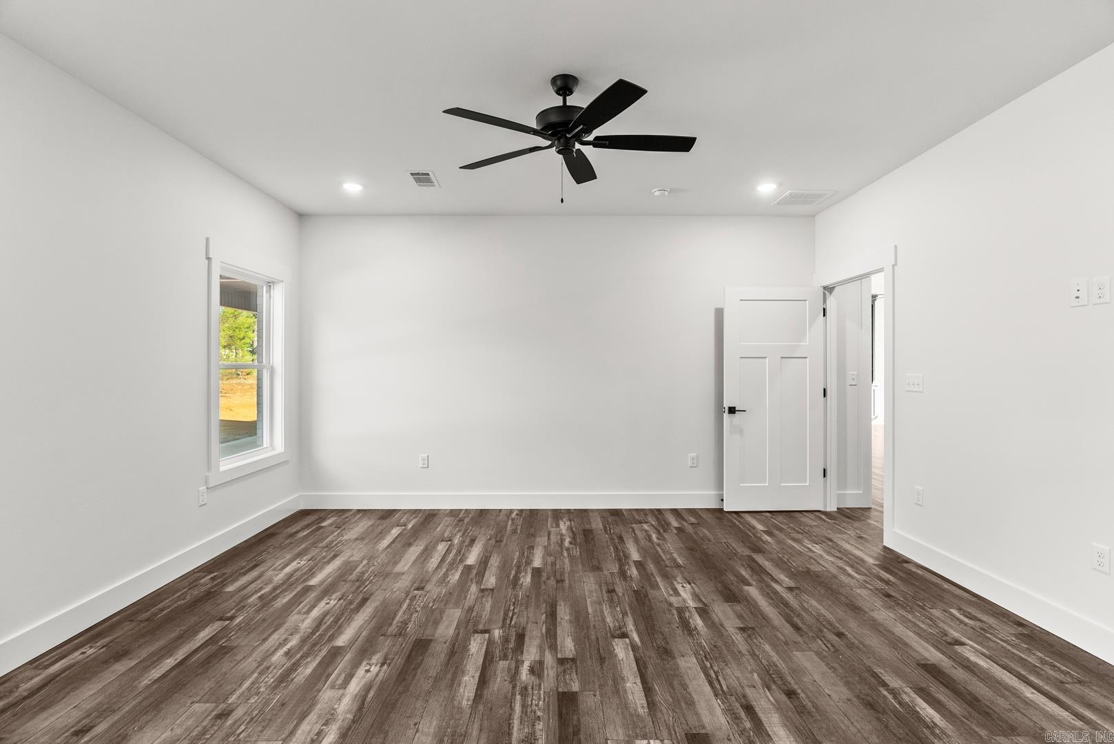 COYOTE RIDGE - Residential