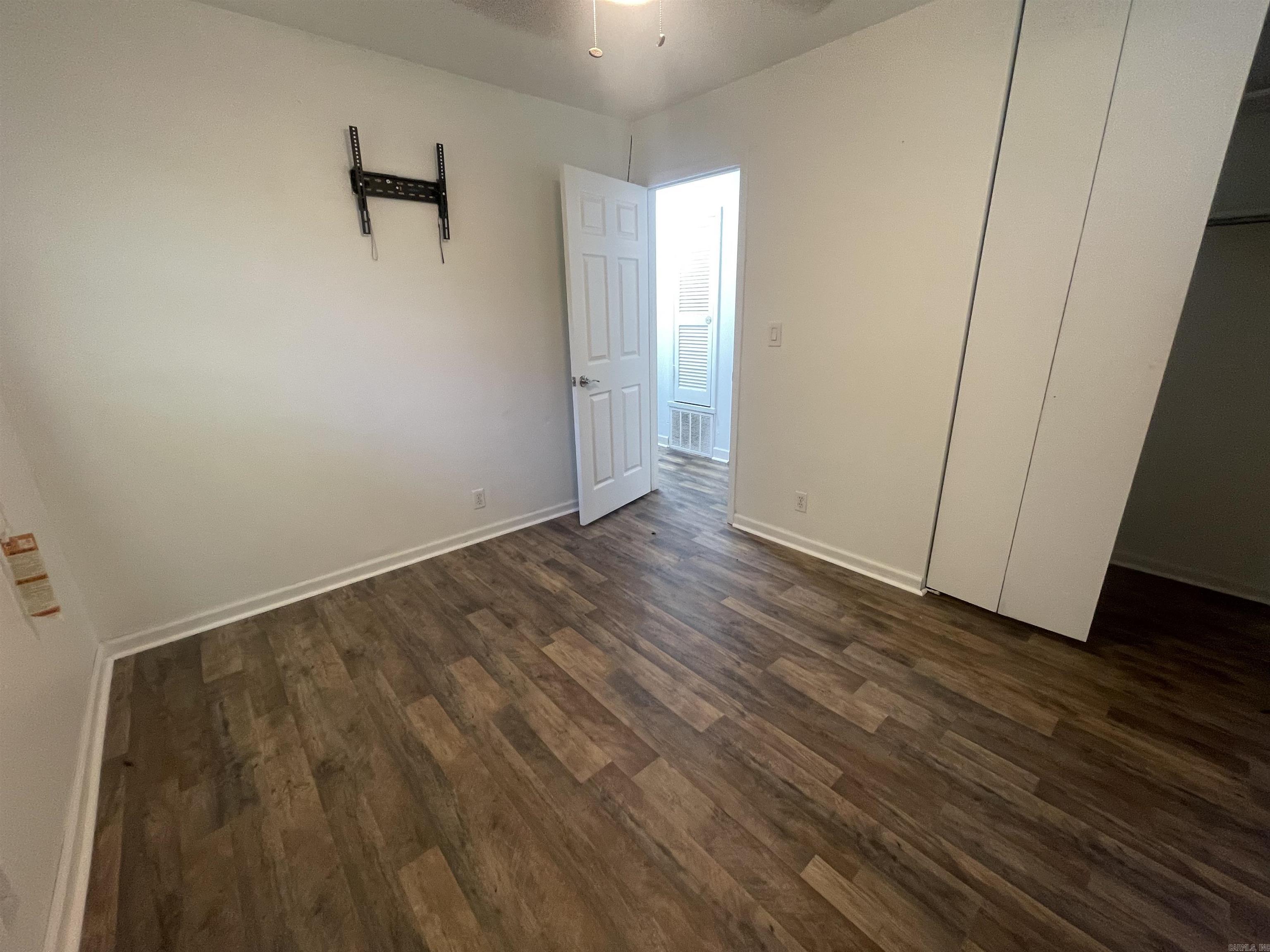 BELMONT - Residential