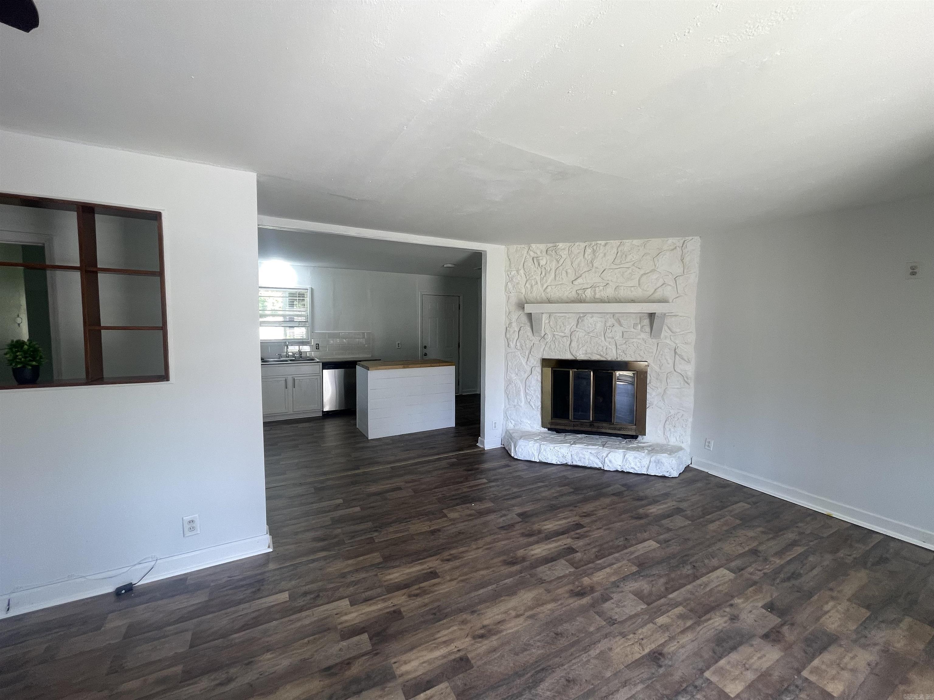 BELMONT - Residential