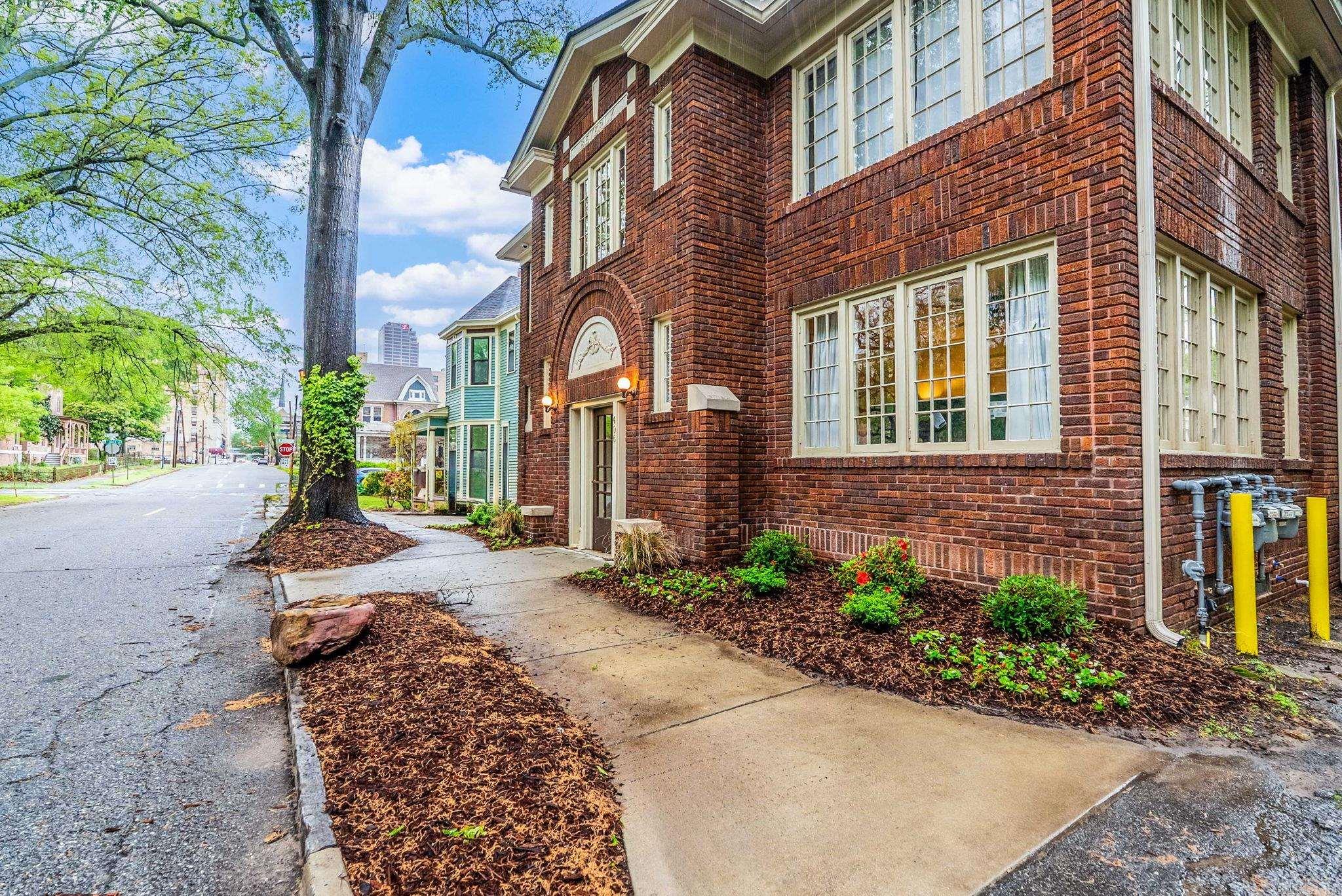 Beverly Place - Residential Income