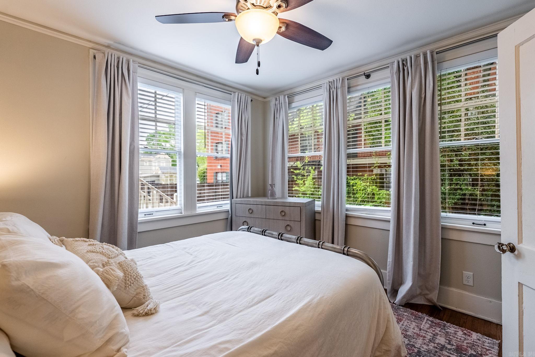 Beverly Place - Residential Income