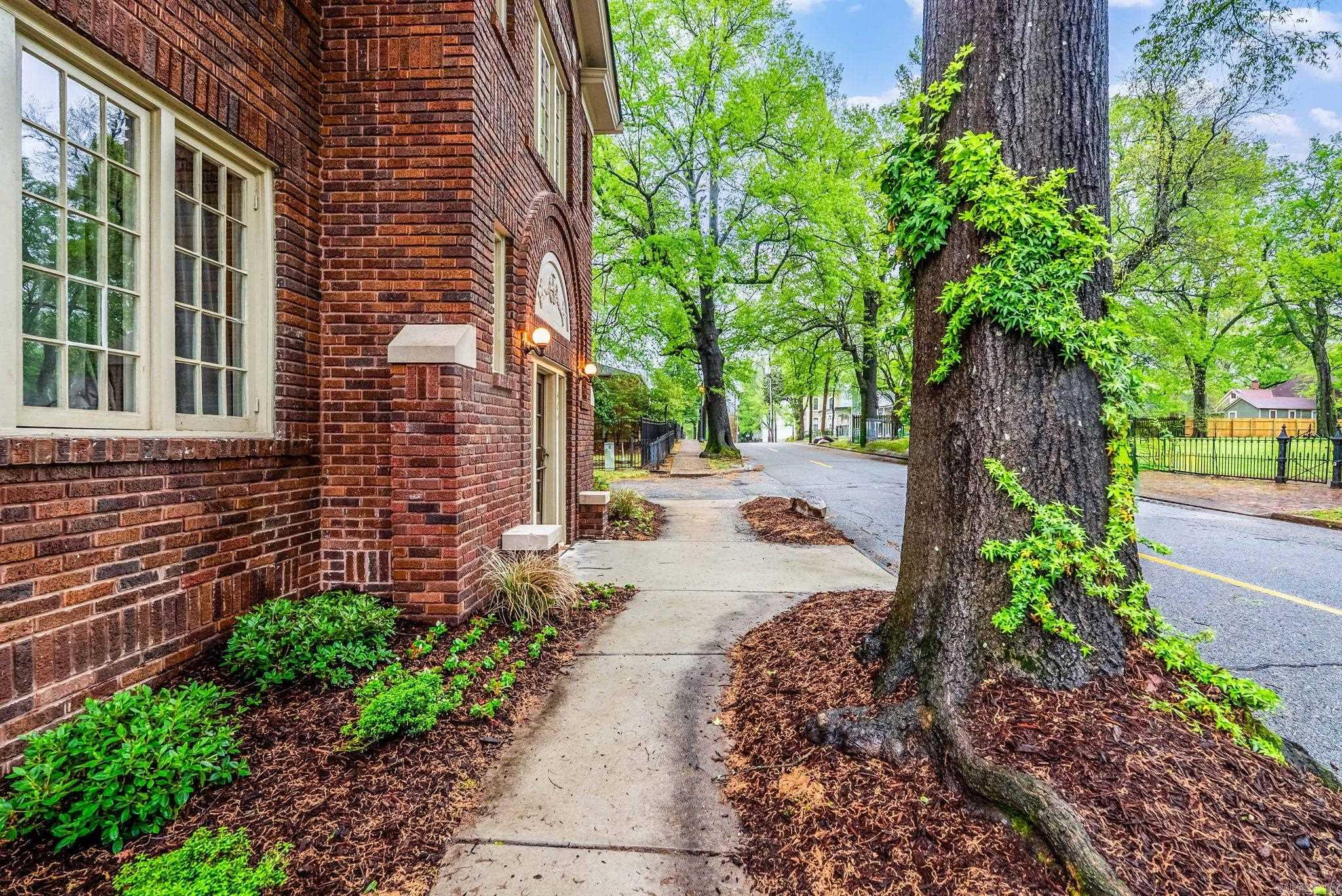 Beverly Place - Residential Income