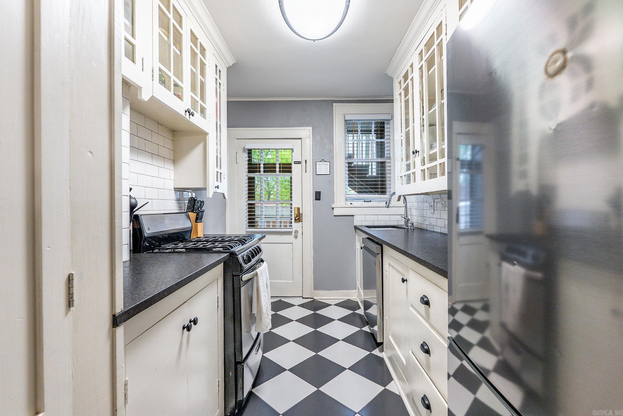 Beverly Place - Residential Income