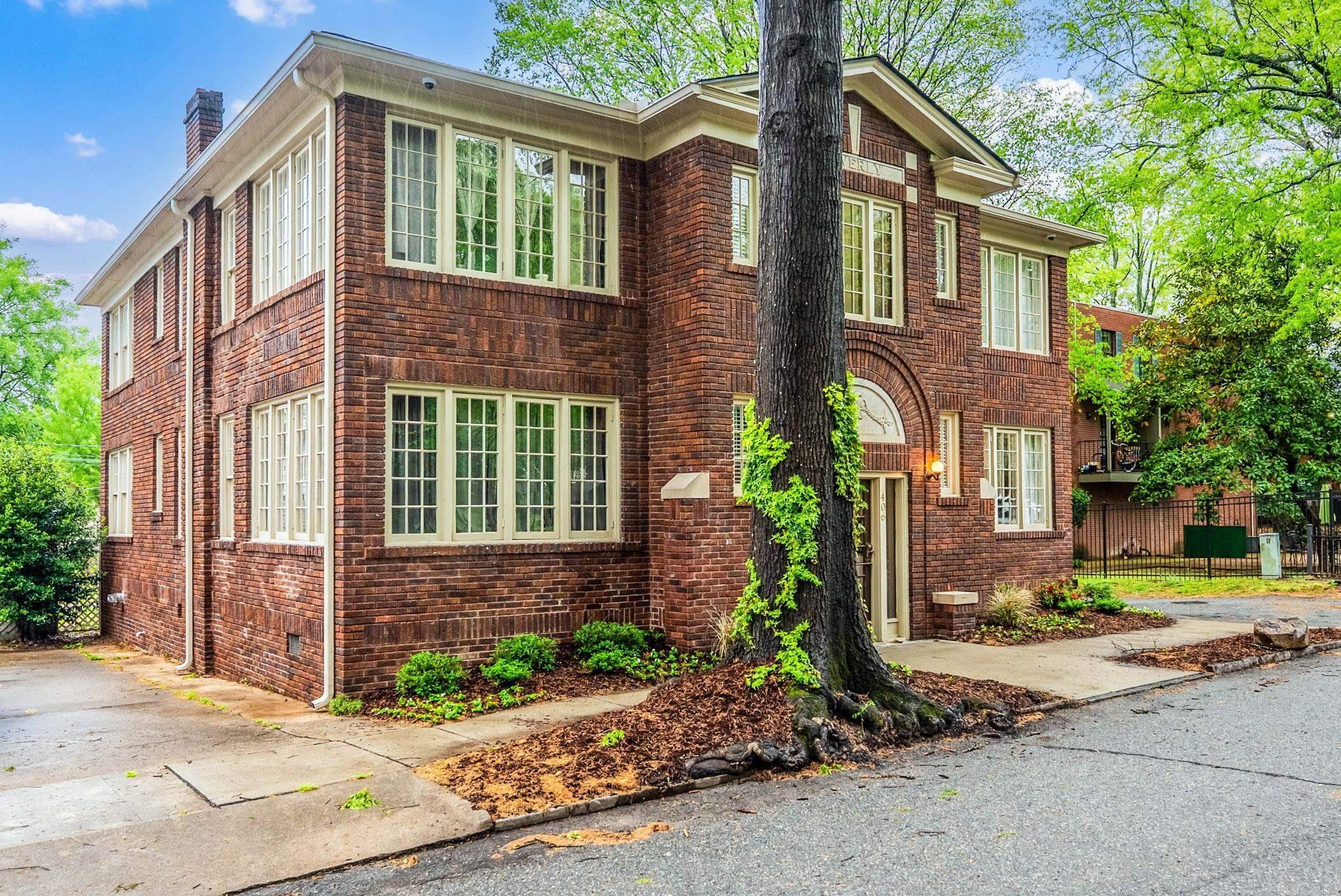 Beverly Place - Residential Income