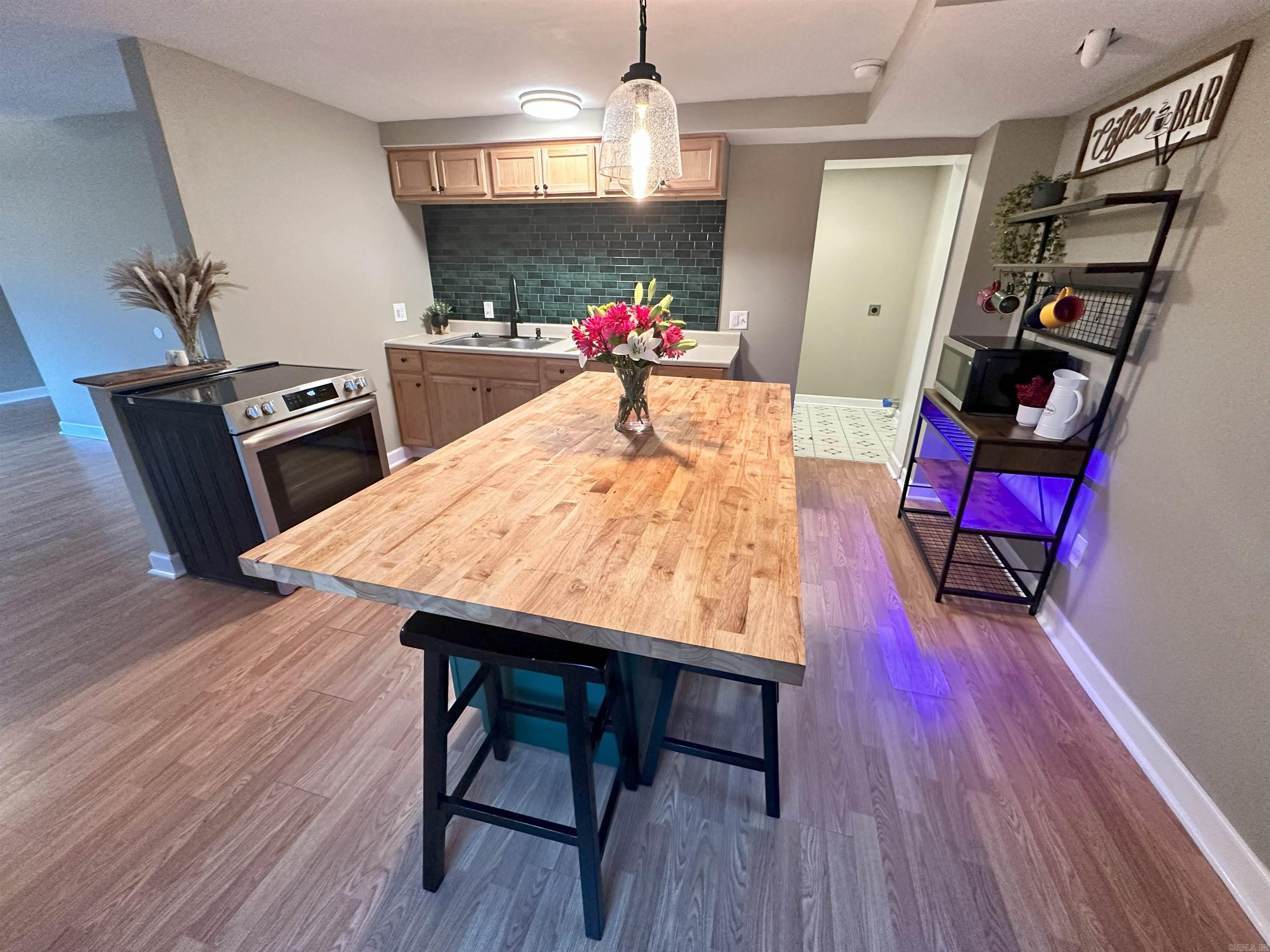 GORGE ADDITION - Residential