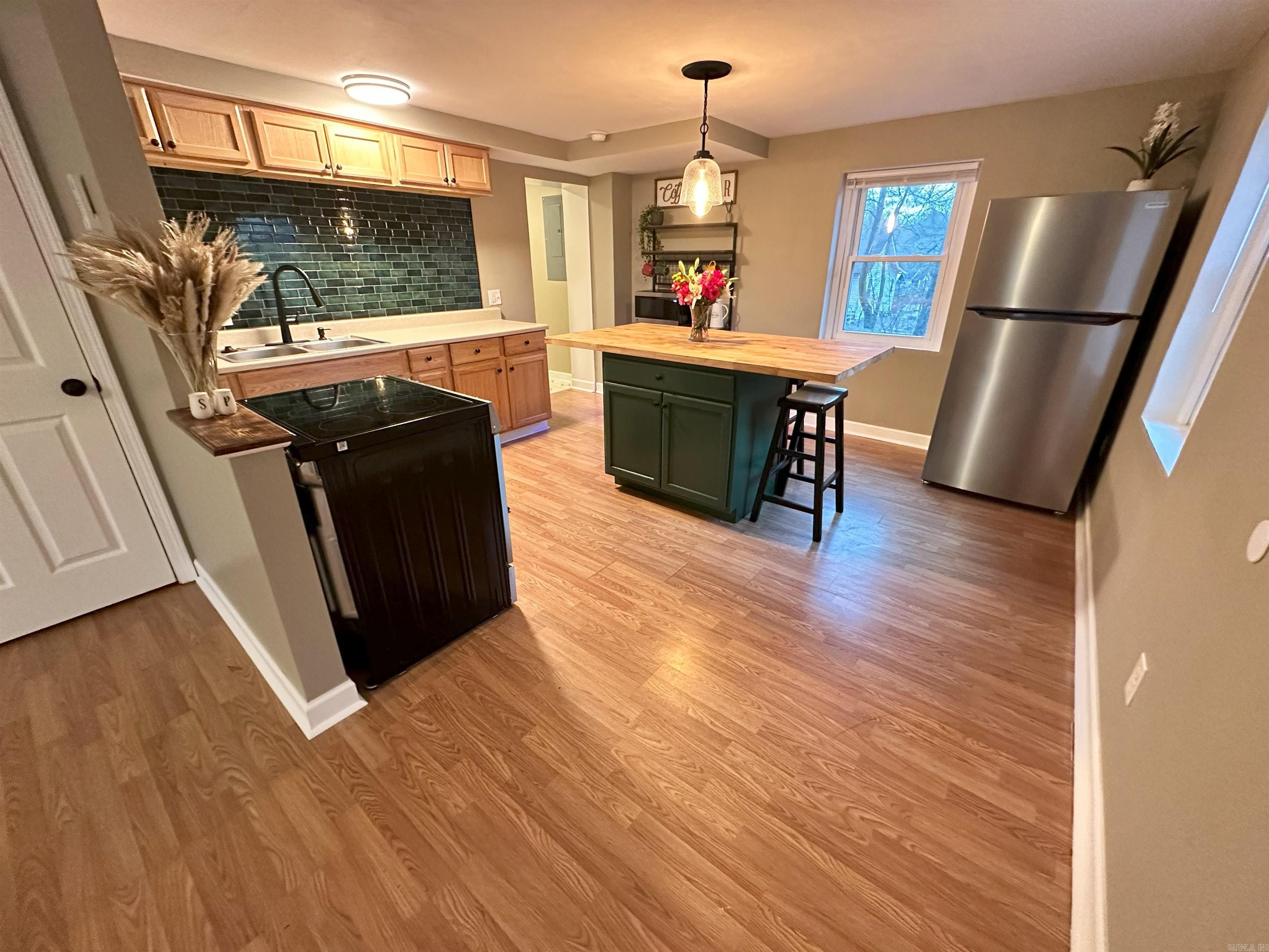 GORGE ADDITION - Residential