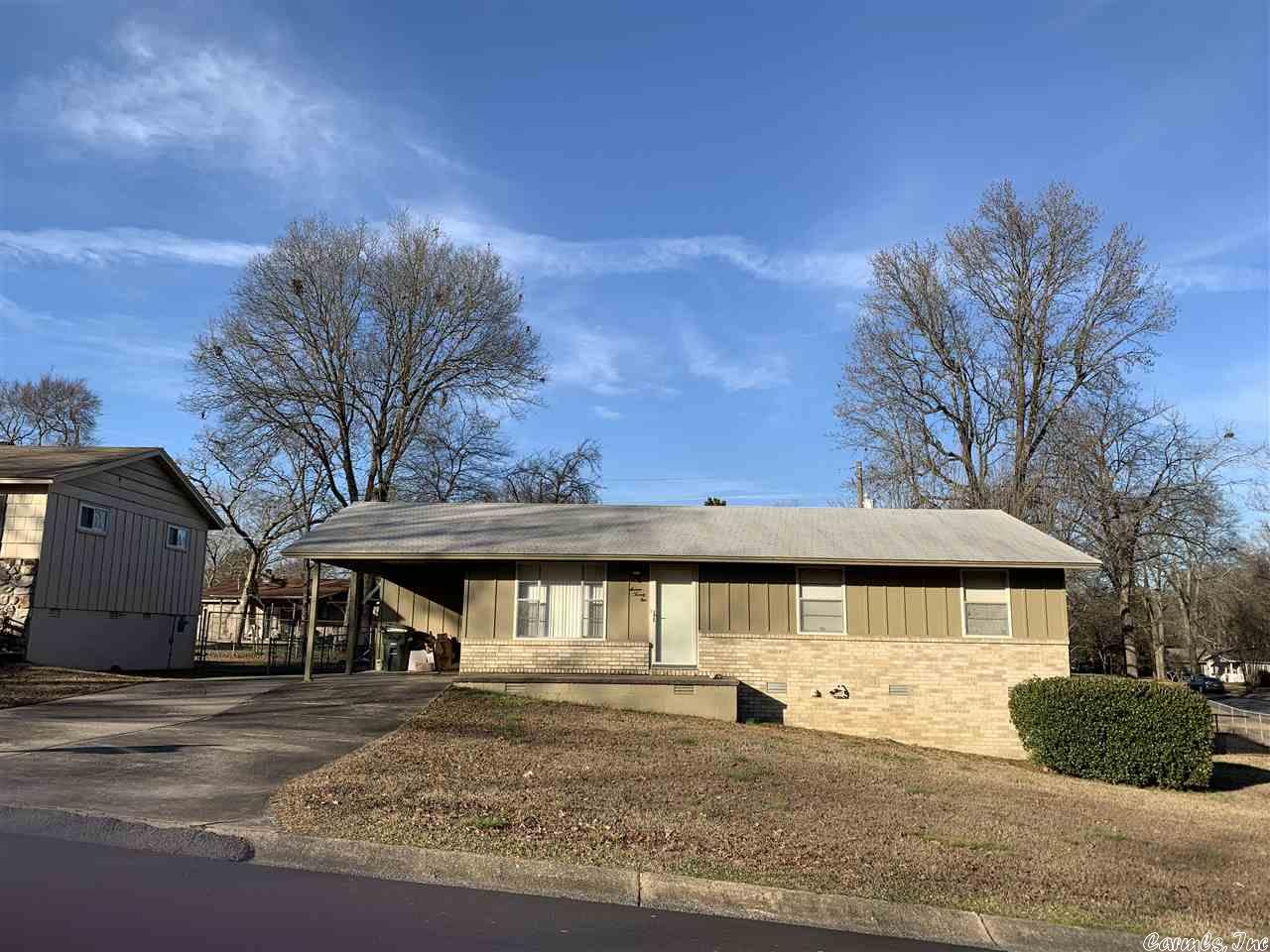 CLUB ROAD TERRACE - Residential