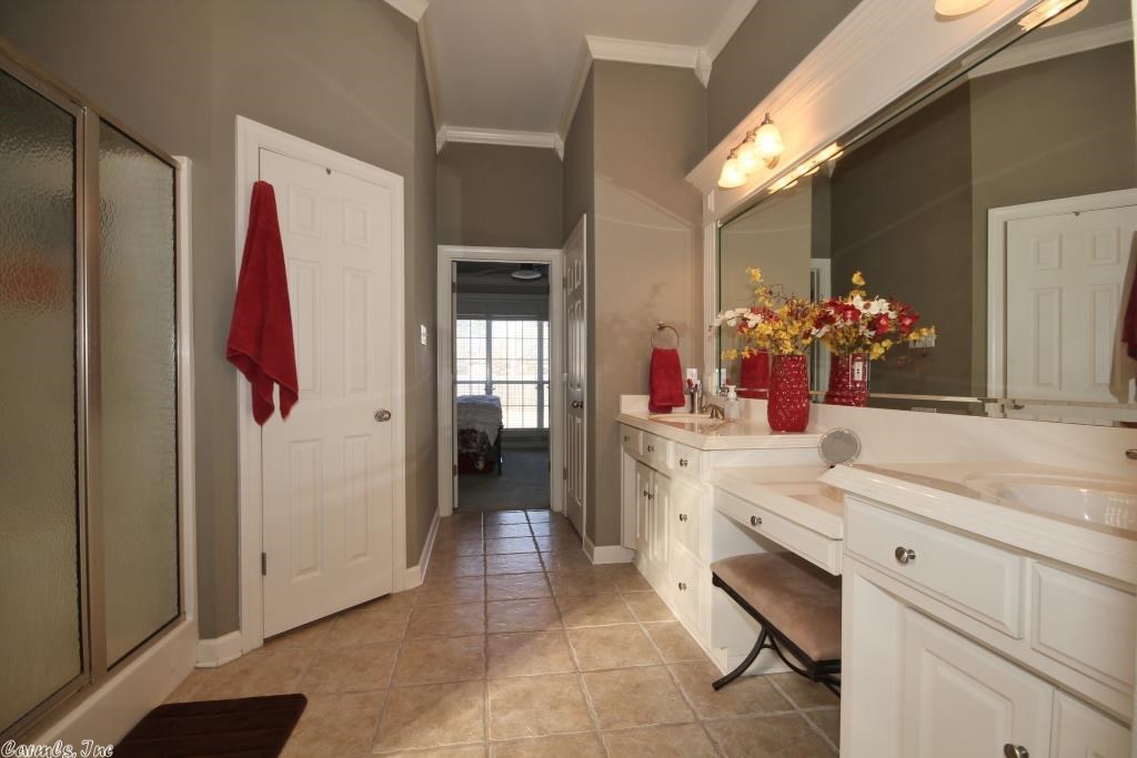 COUNTRY CLUB OF ARK THE - Residential