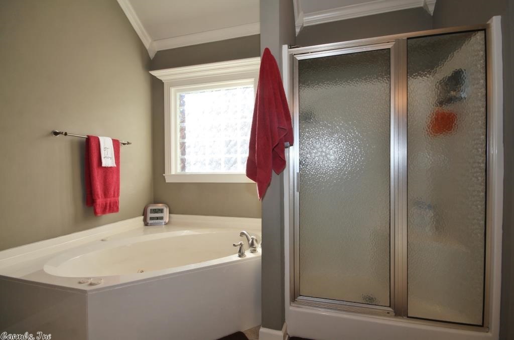 COUNTRY CLUB OF ARK THE - Residential