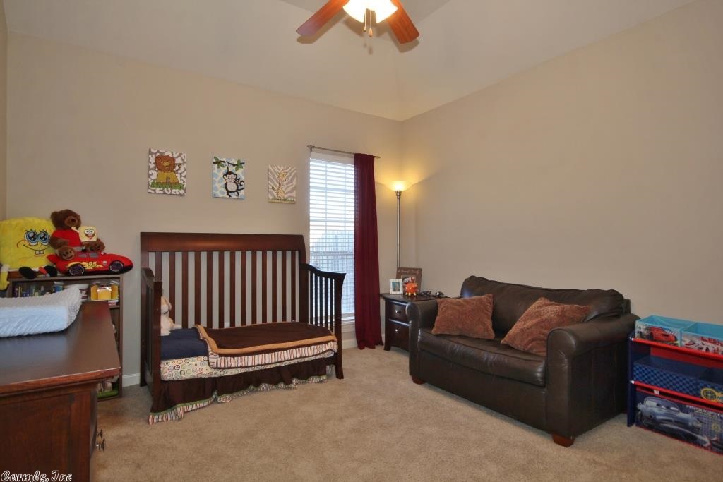 COUNTRY CLUB OF ARK THE - Residential